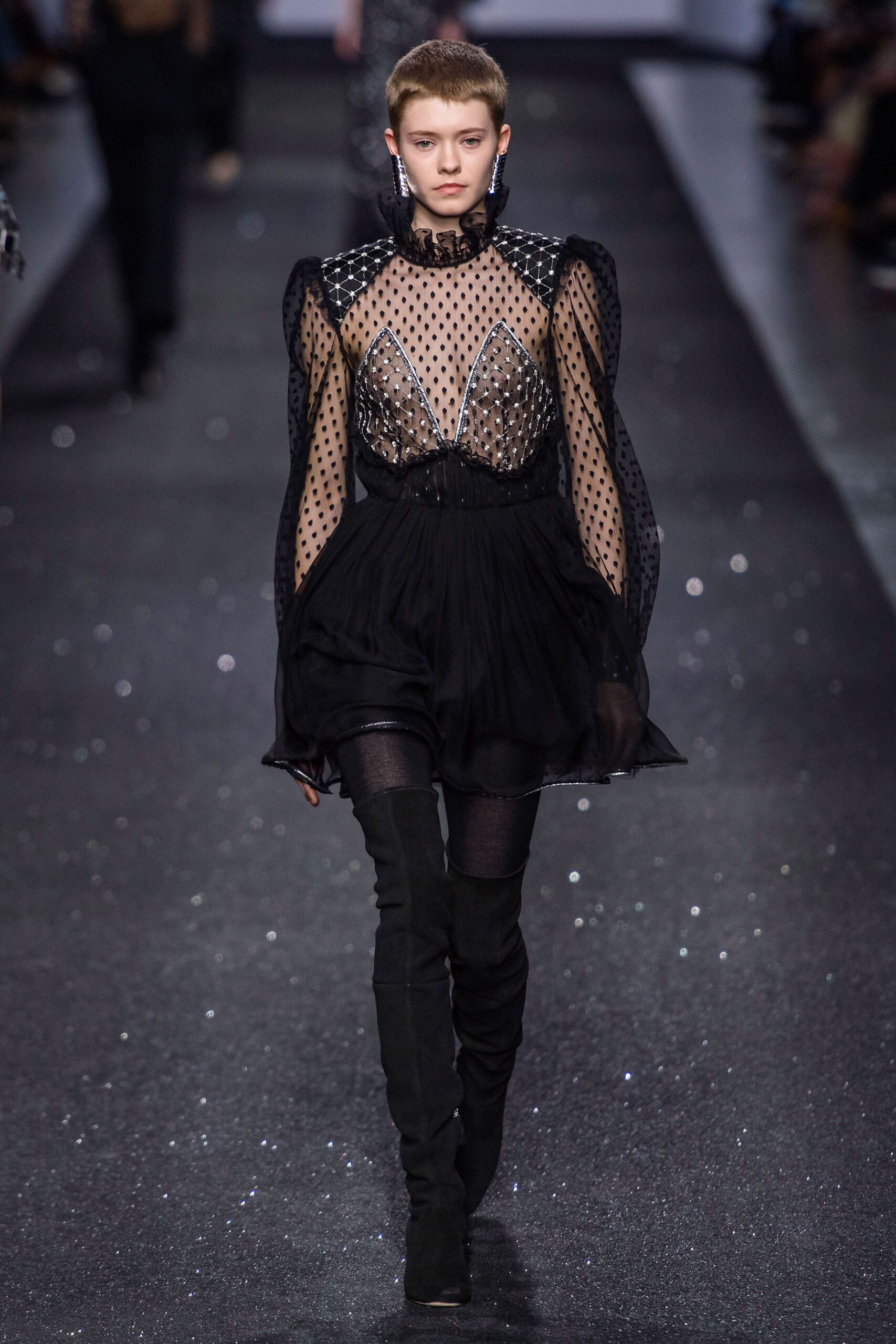 Alberta Ferretti F/W 19 Look 457