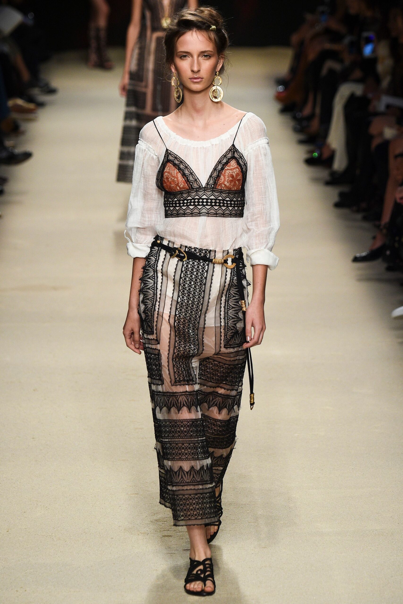 Alberta Ferretti S/S 16 Look 68