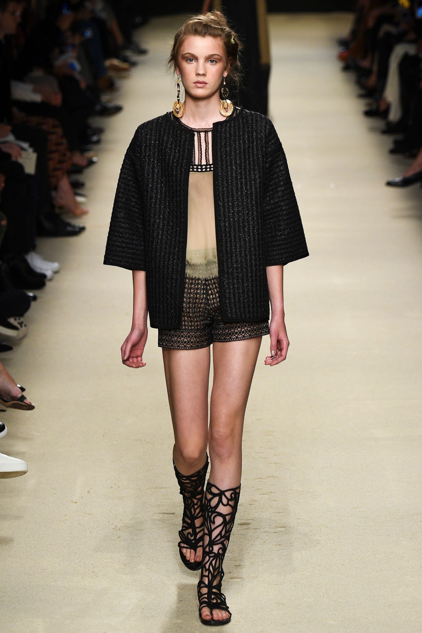 Alberta Ferretti S/S 16 Look 86
