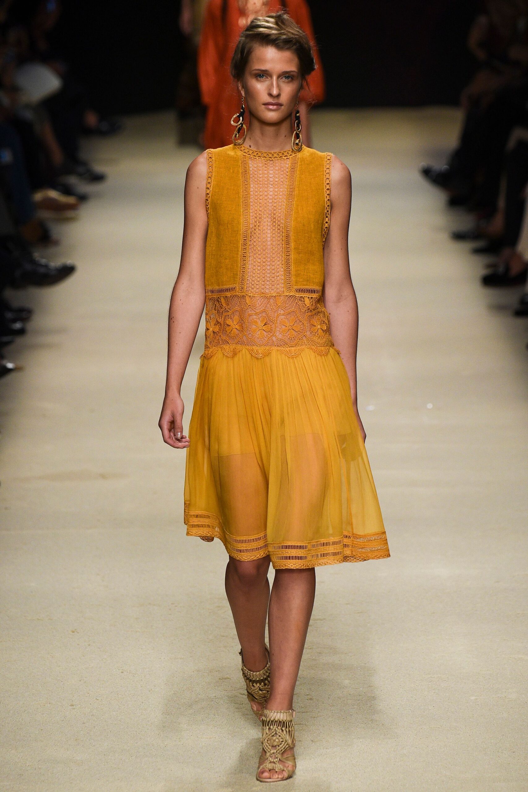 Alberta Ferretti S/S 16 Look 162