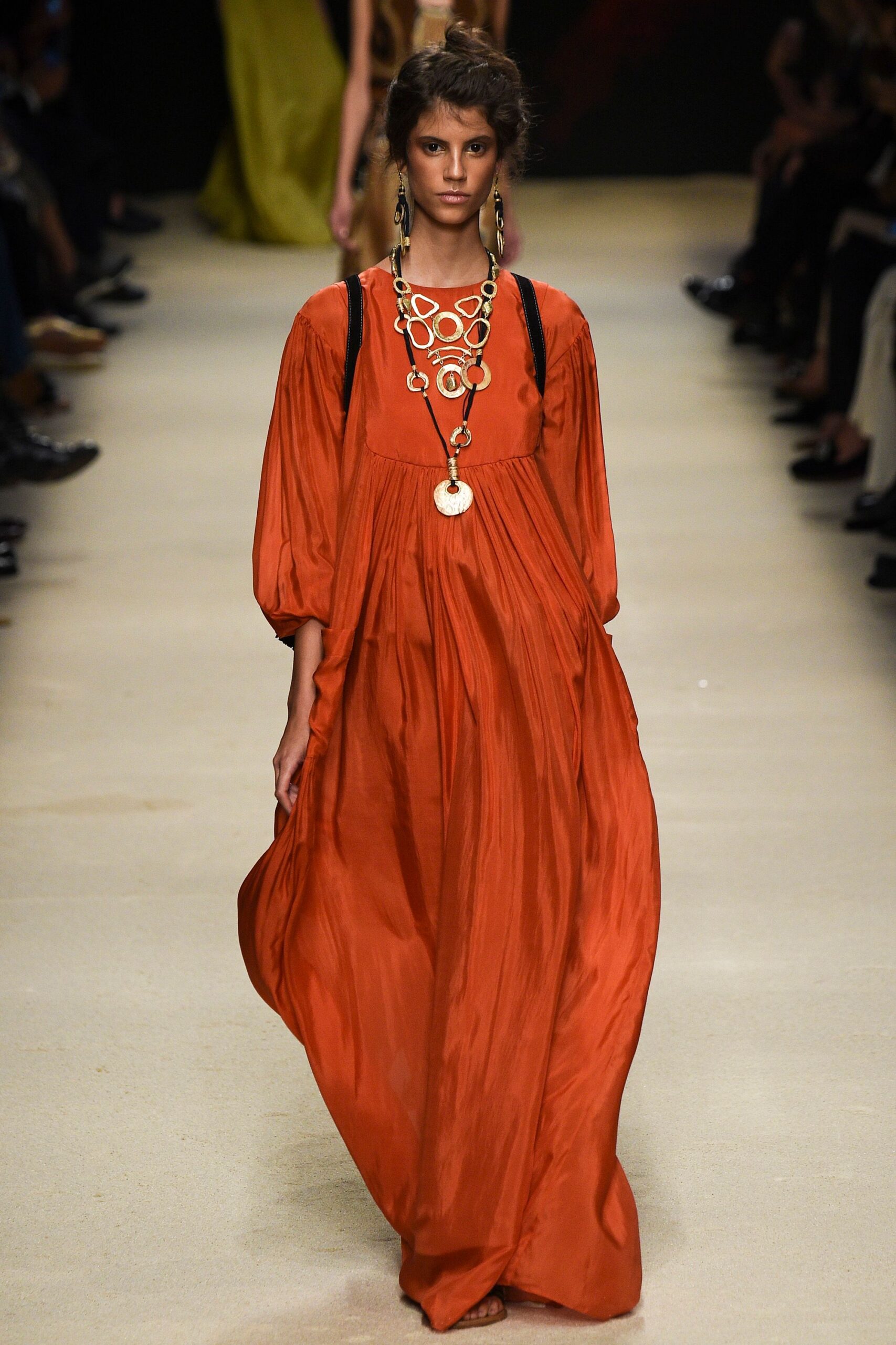 Alberta Ferretti S/S 16 Look 177