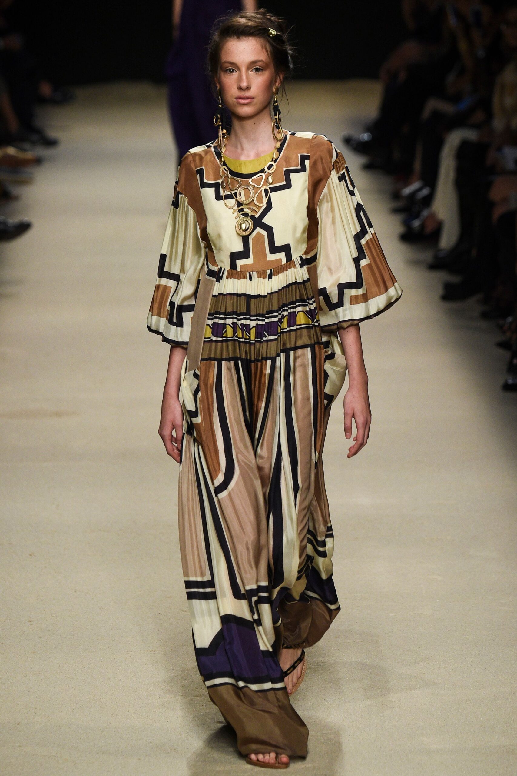Alberta Ferretti S/S 16 Look 206
