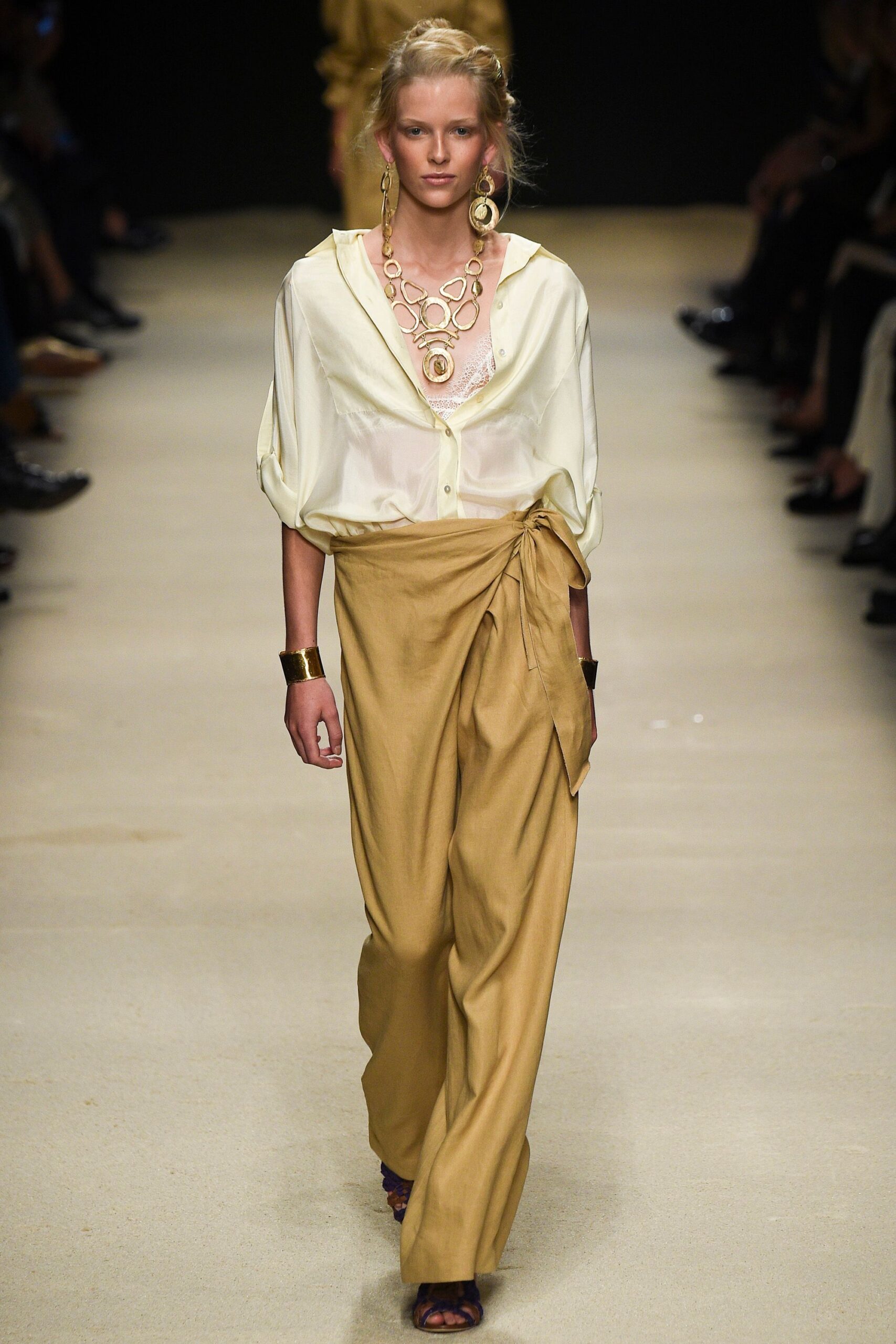 Alberta Ferretti S/S 16 Look 270