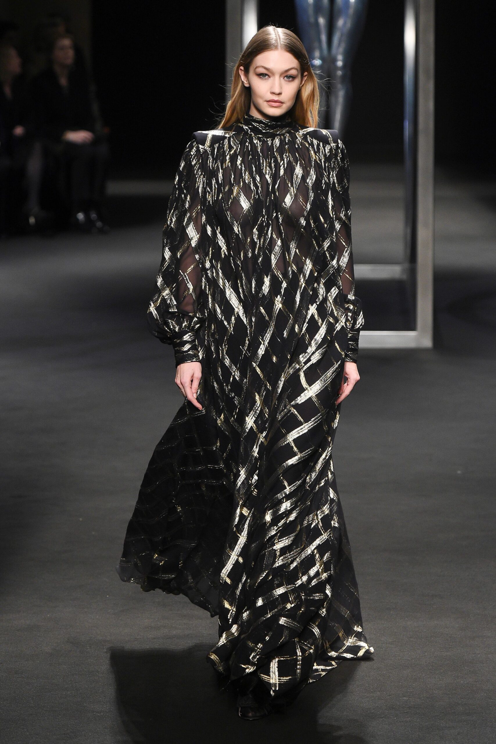 Alberta Ferretti F/W 18 Look 469