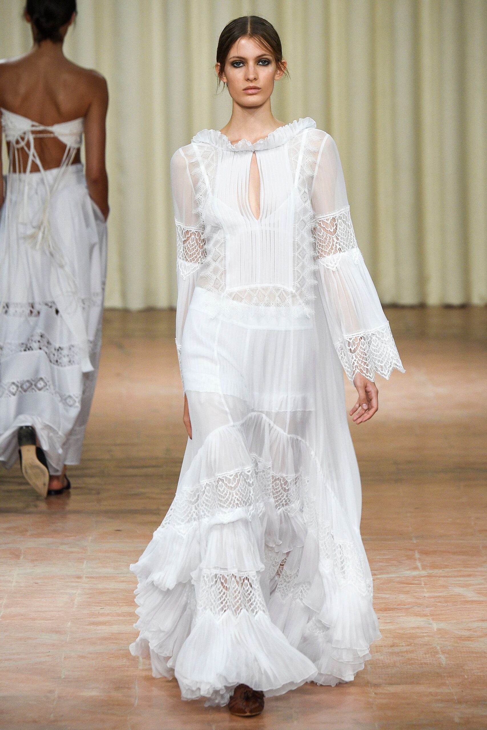 Alberta Ferretti S/S 17 Look 362