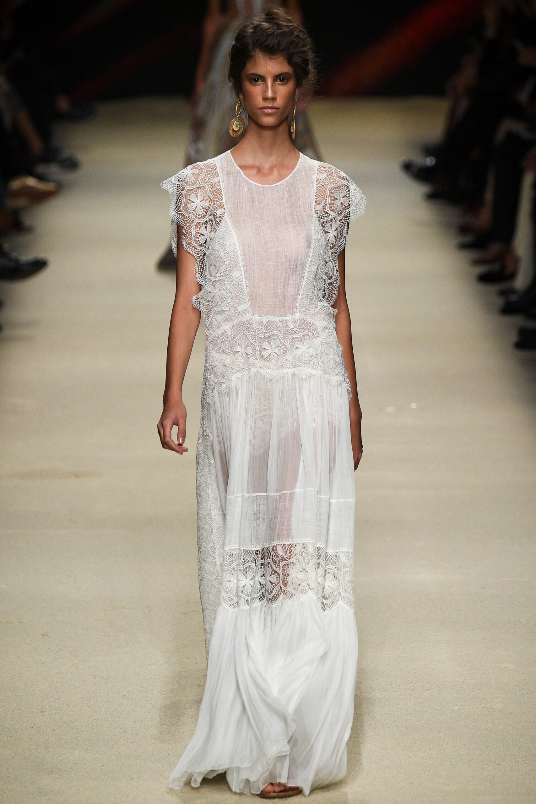 Alberta Ferretti S/S 16 Look 392