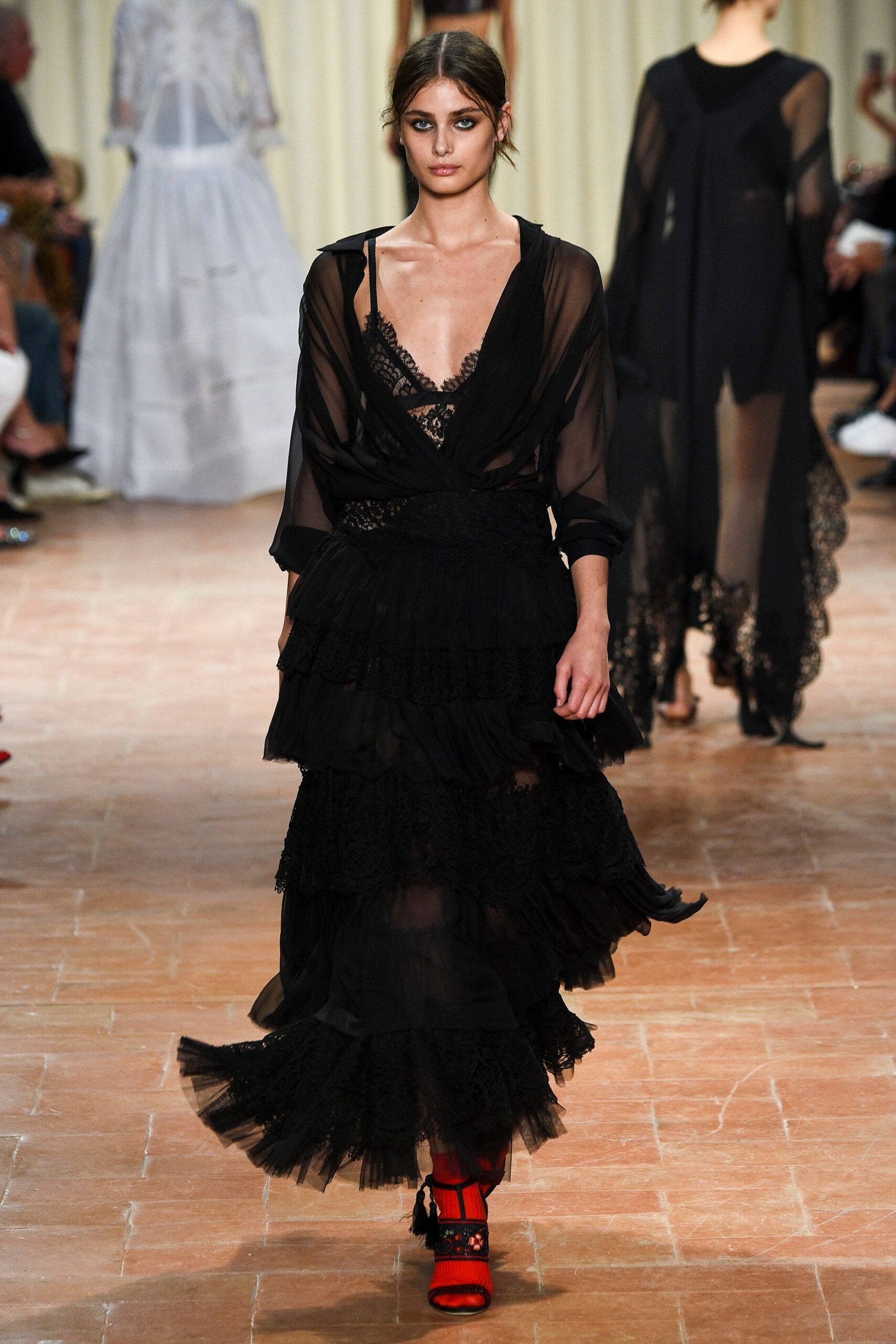 Alberta Ferretti S/S 17 Look 384