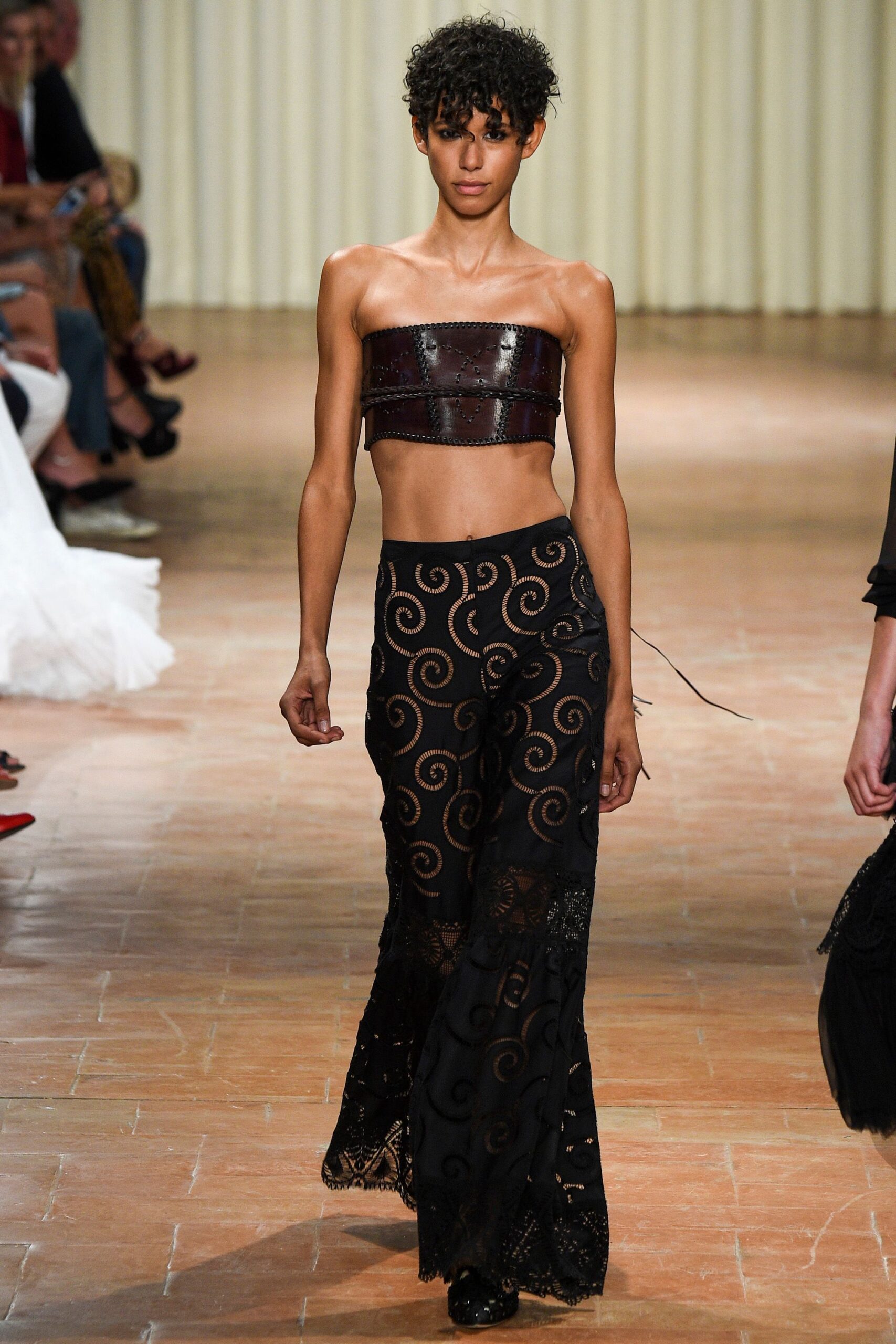 Alberta Ferretti S/S 17 Look 388