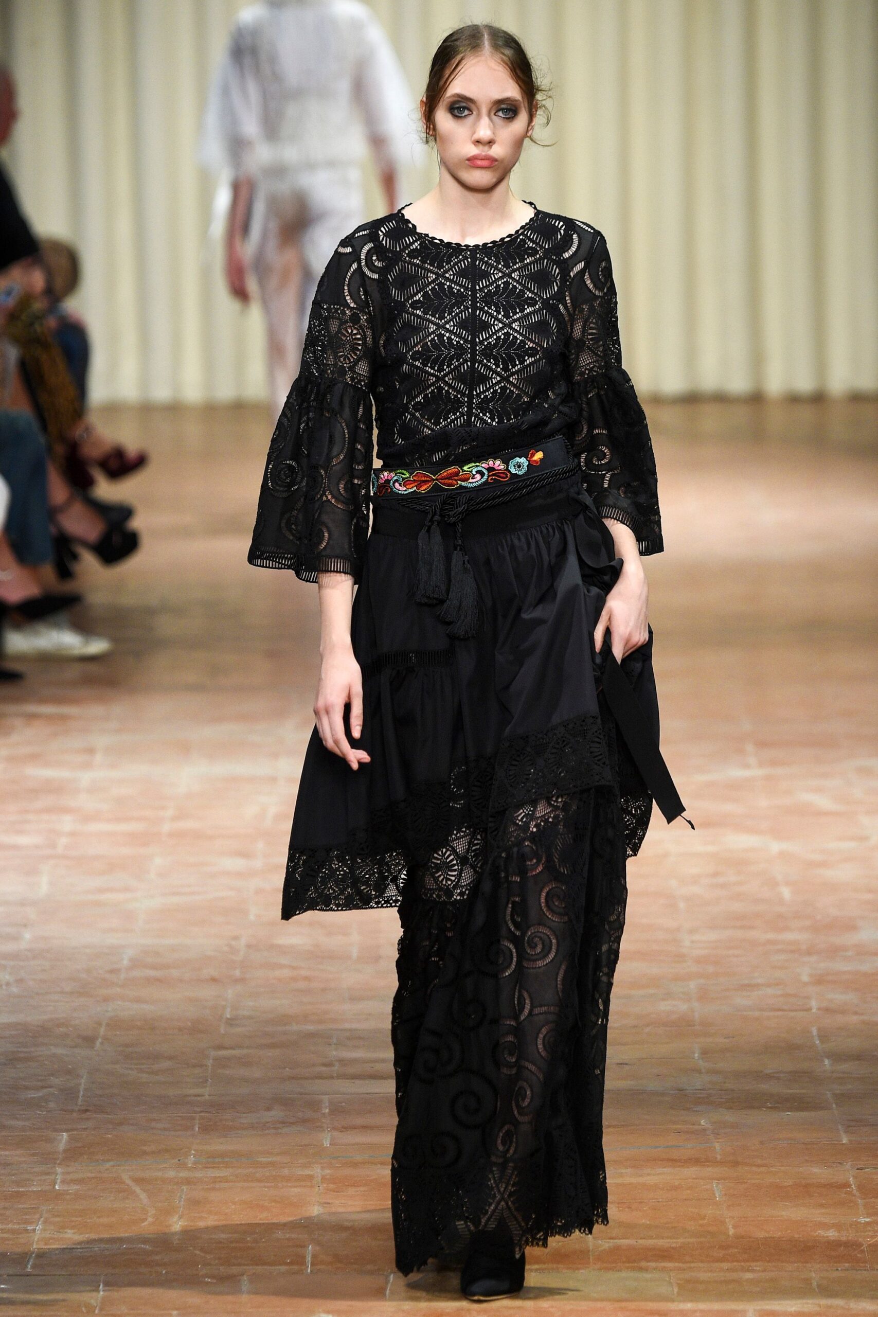 Alberta Ferretti S/S 17 Look 407