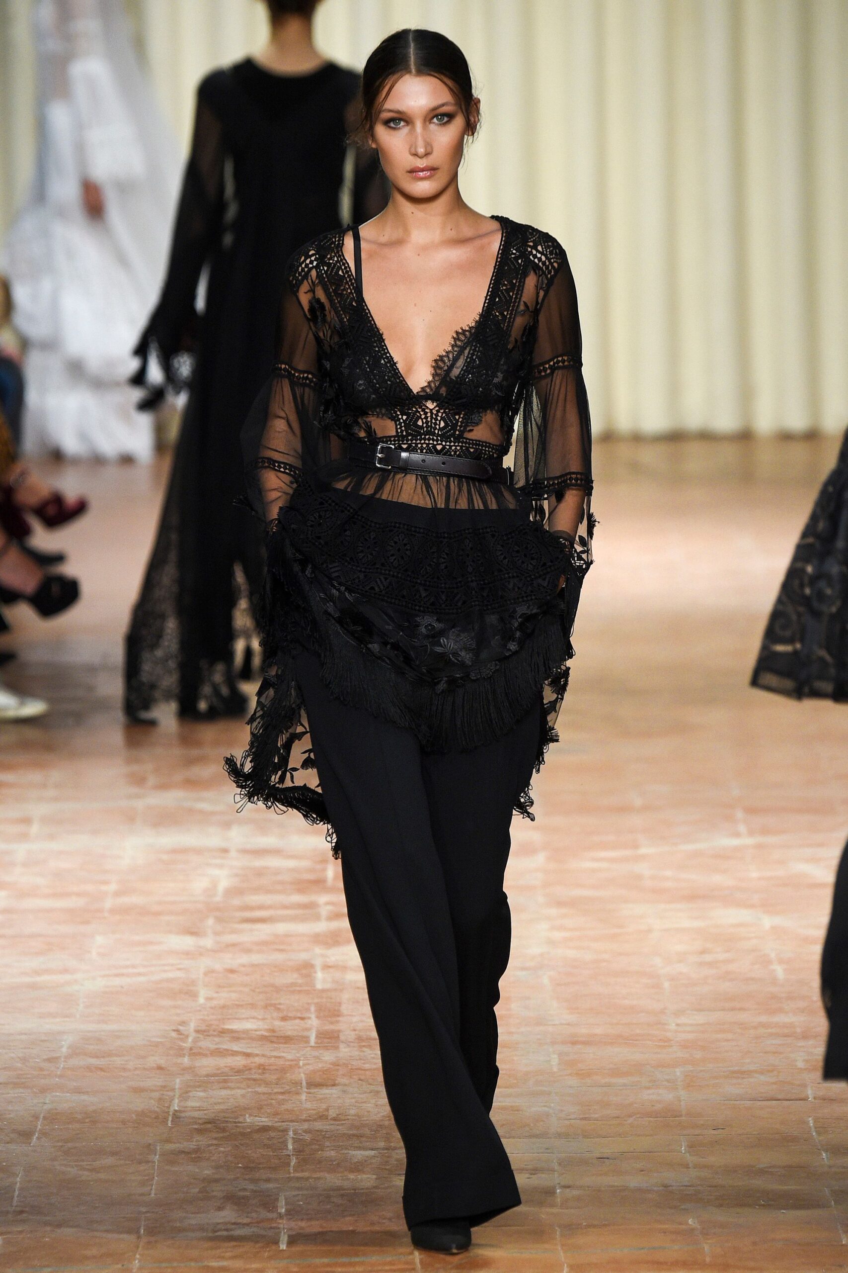 Alberta Ferretti S/S 17 Look 412