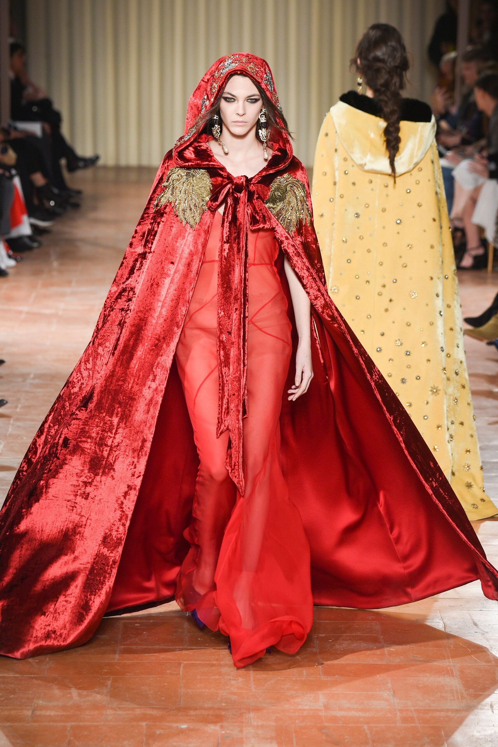 Alberta Ferretti F/W 17 Look 492