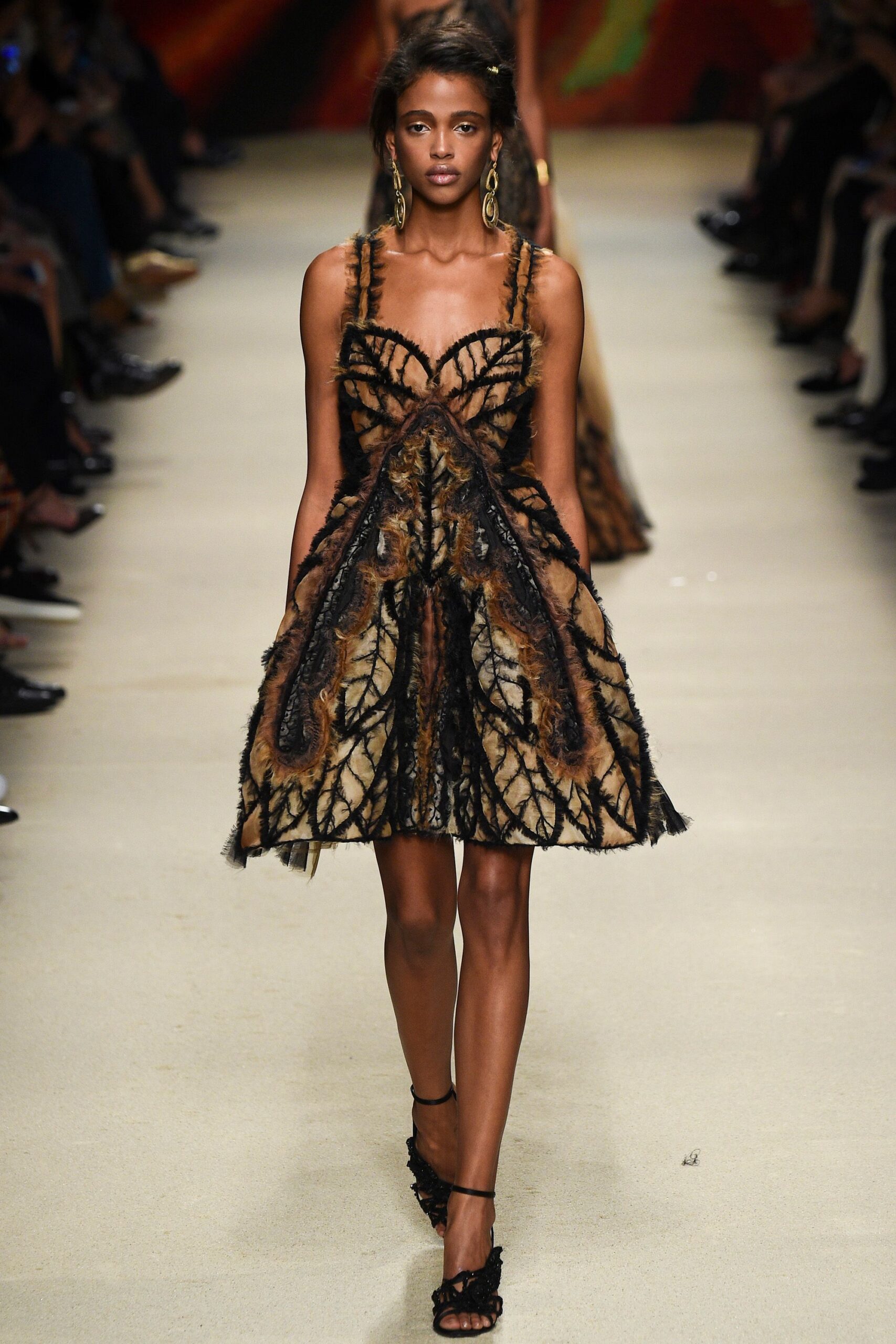 Alberta Ferretti S/S 16 Look 604