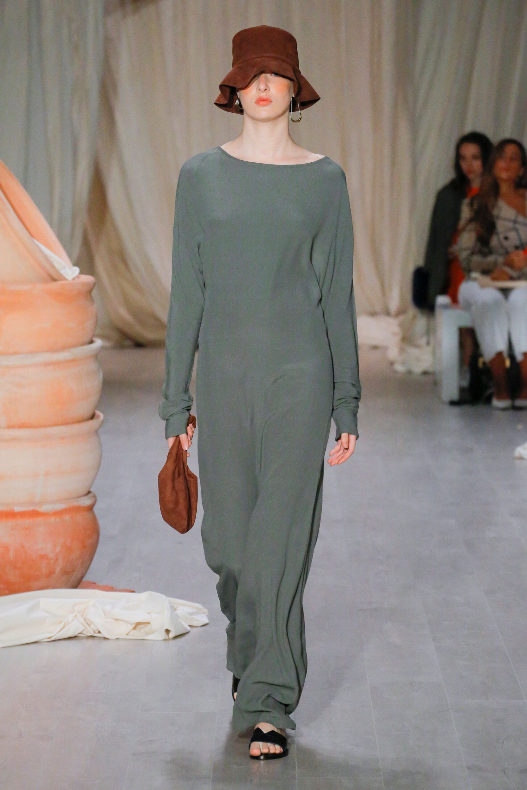 Albus Lumen Australia Resort 19 Look 185
