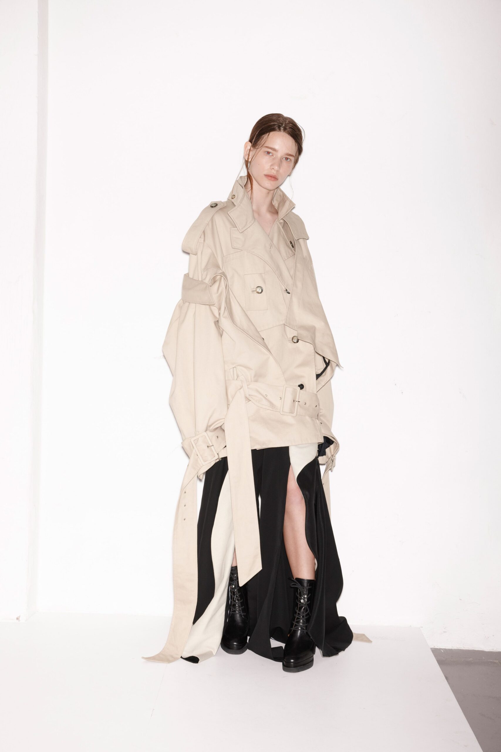 Anne Sofie Madsen Resort 16 Look 1