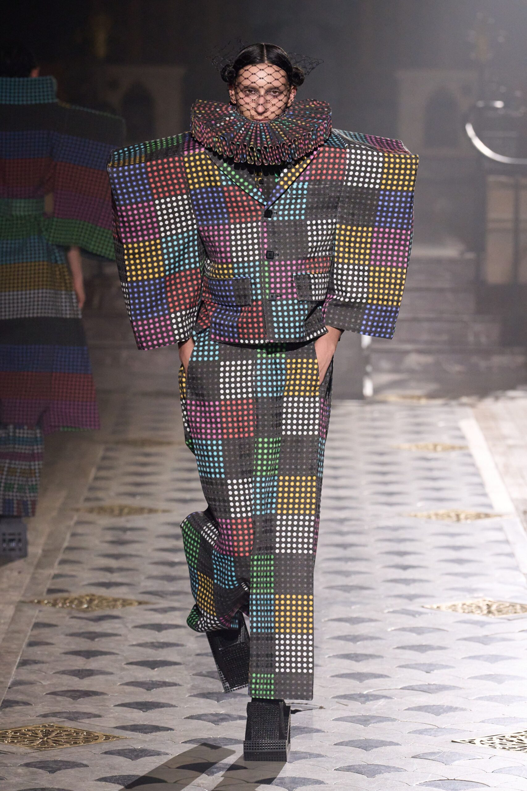 Anrealage F/W 25 Look 18