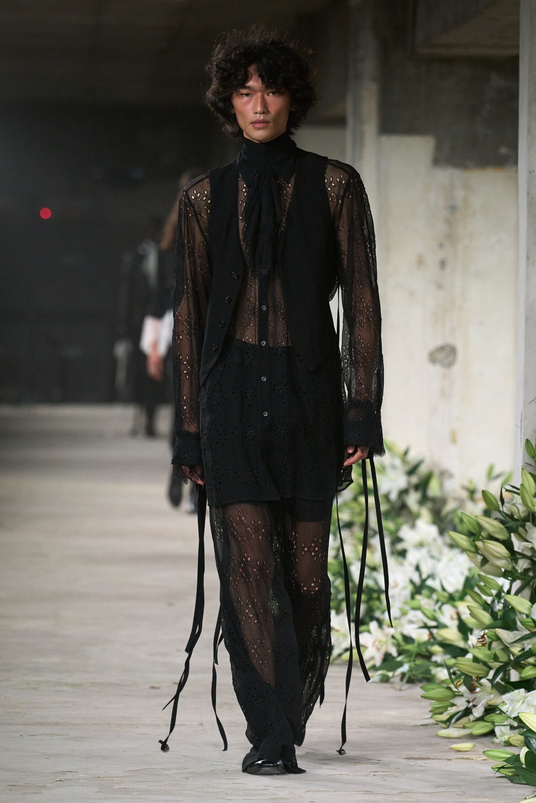 black lace long-sleeve collared fitted layered dress