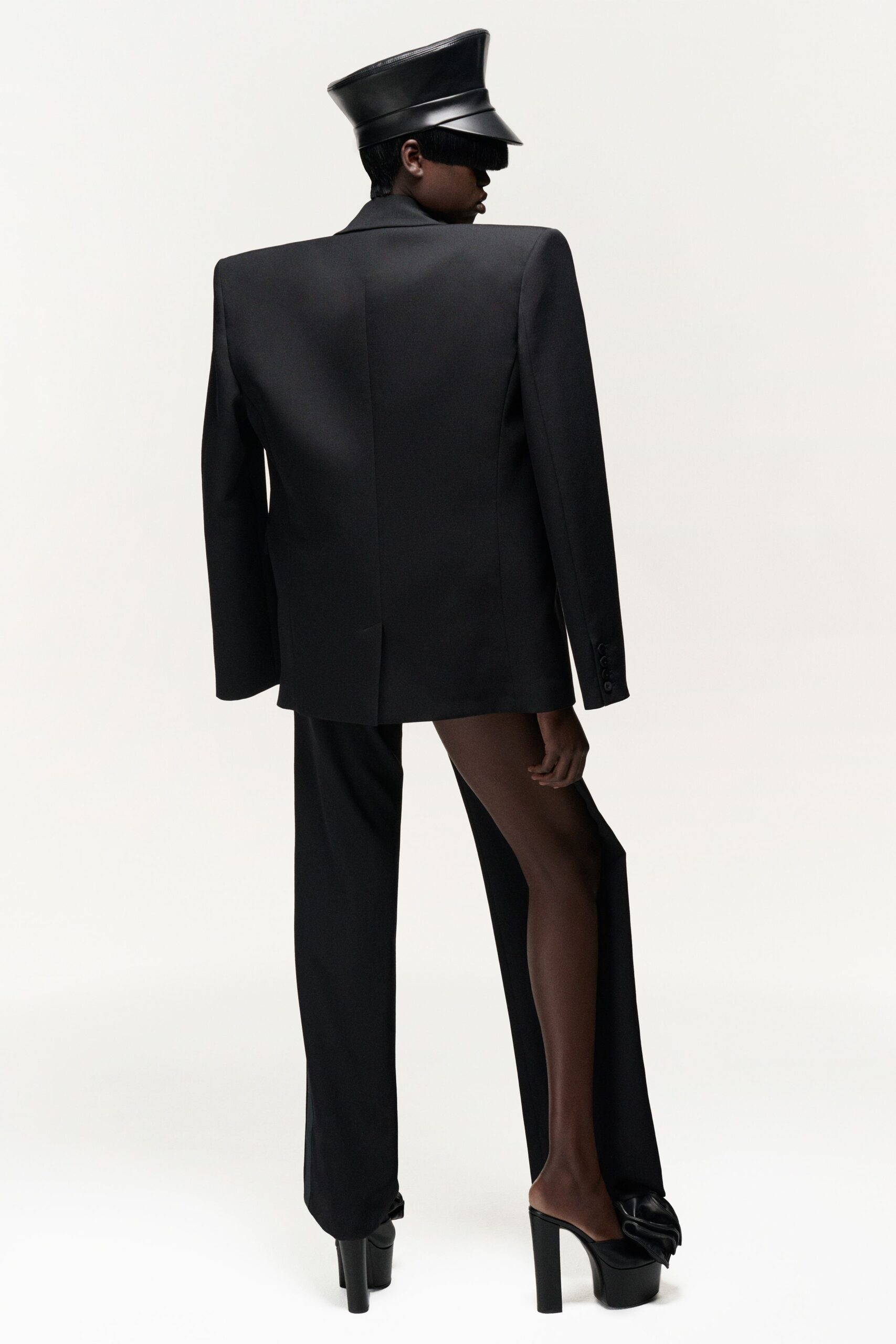 Area F/W 24 Look 32