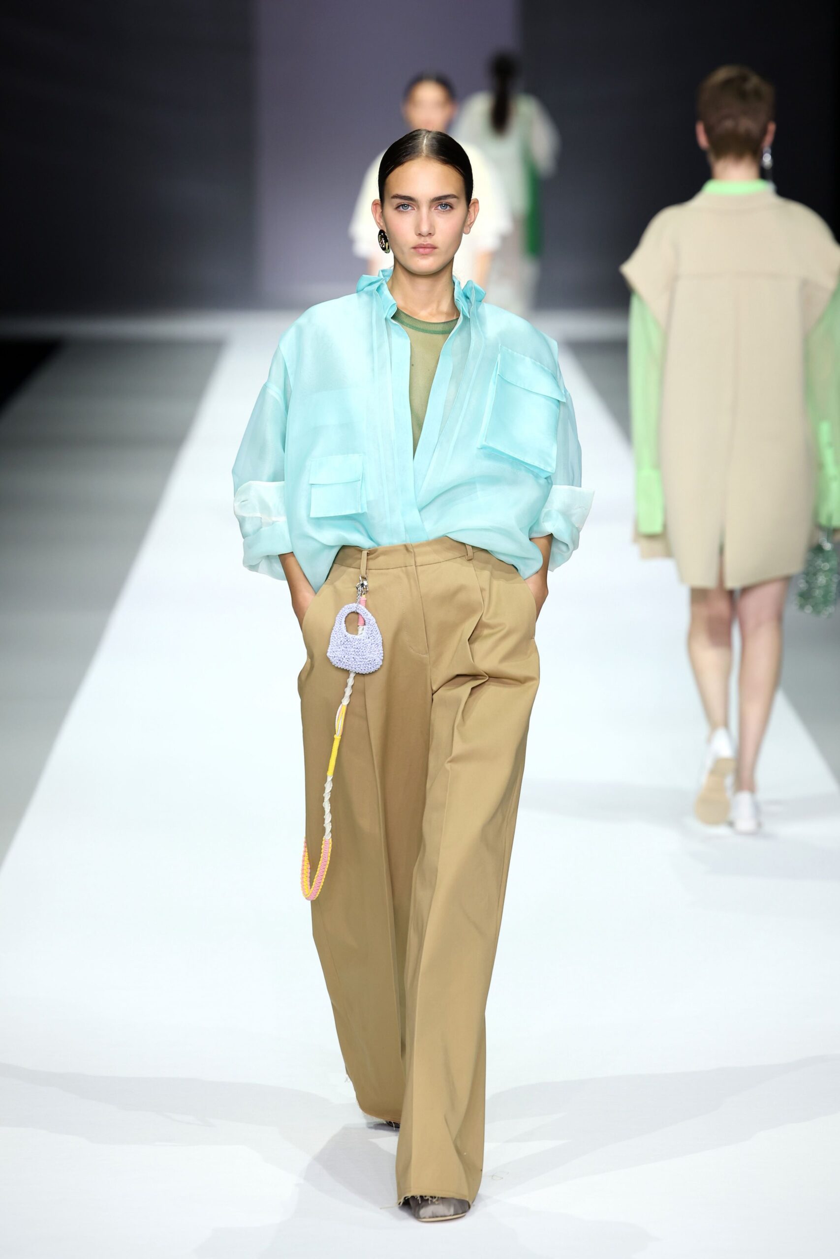 teal cotton long-sleeve collared relaxed shirt