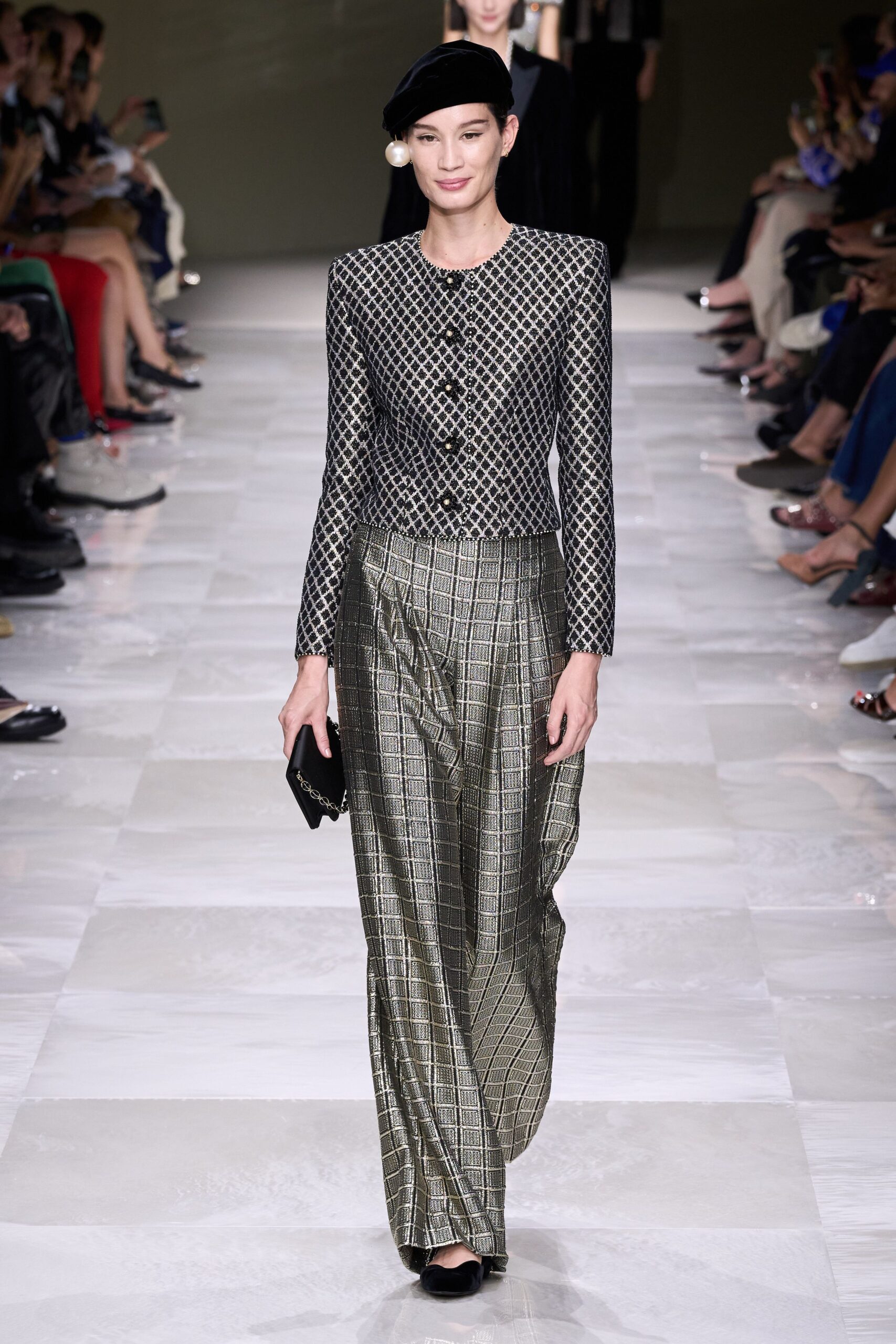 Armani Privé F/W 24 Couture Look 44