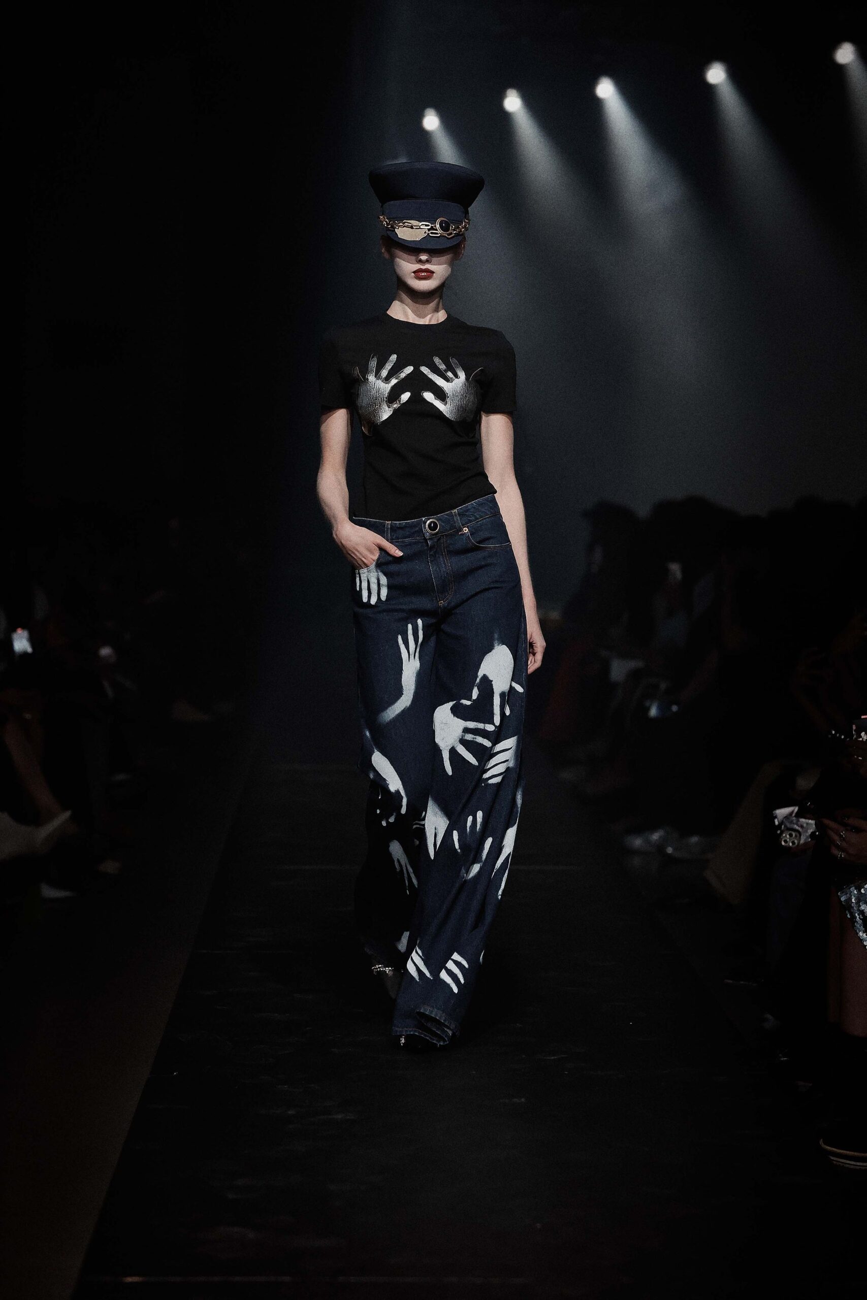 Area F/W 24 Look 85