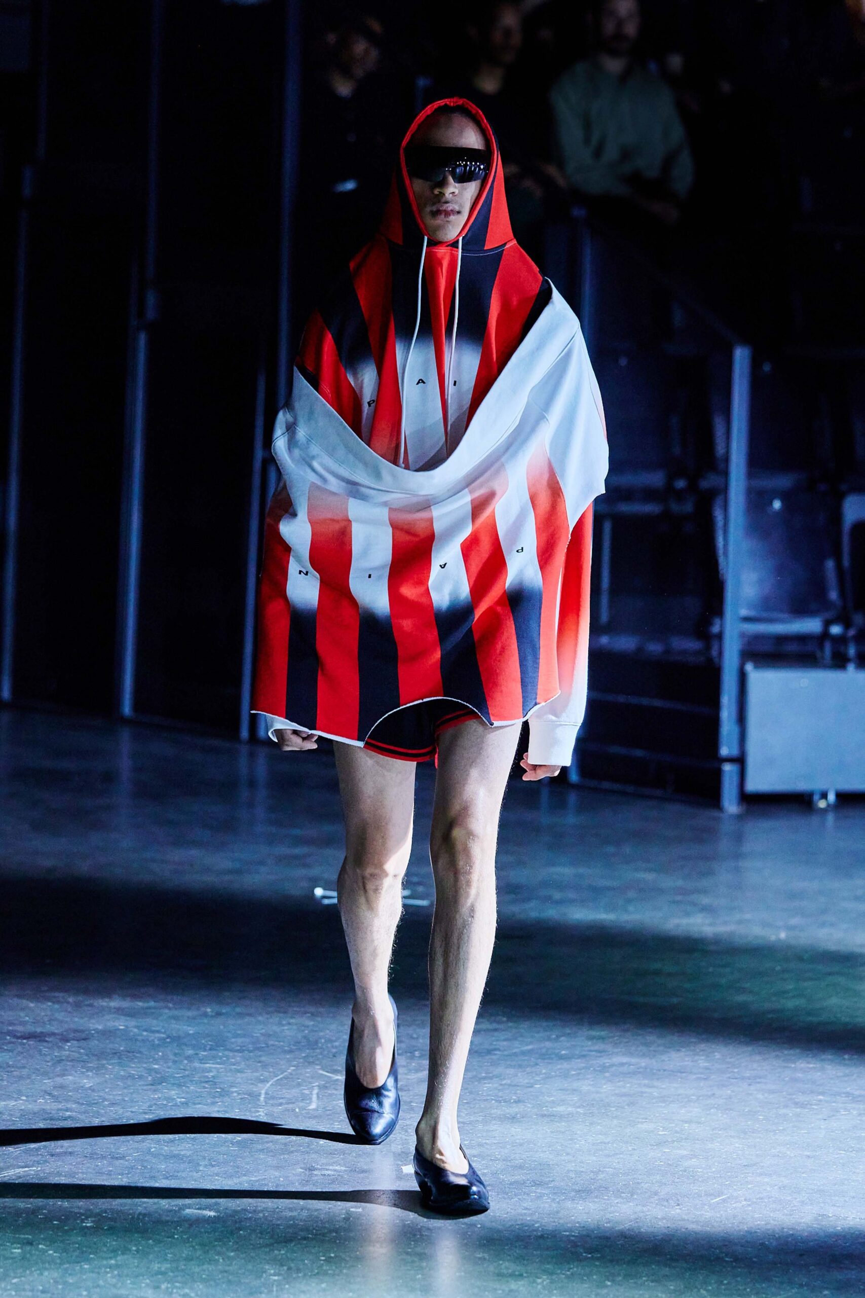 red cotton long-sleeve hooded oversized color-blocked short hoodie