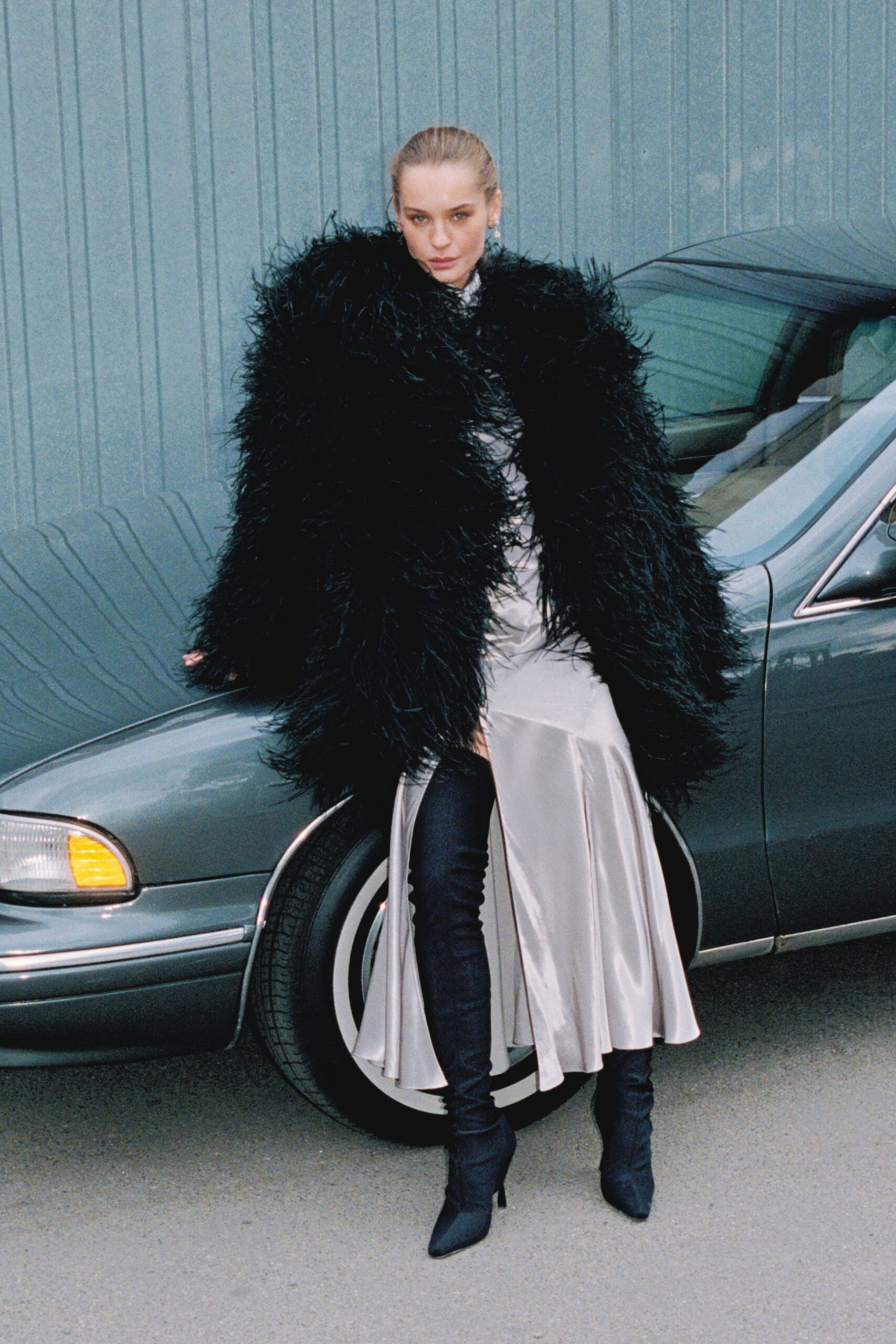 black feather long-sleeve high-neck oversized fringed layered coat