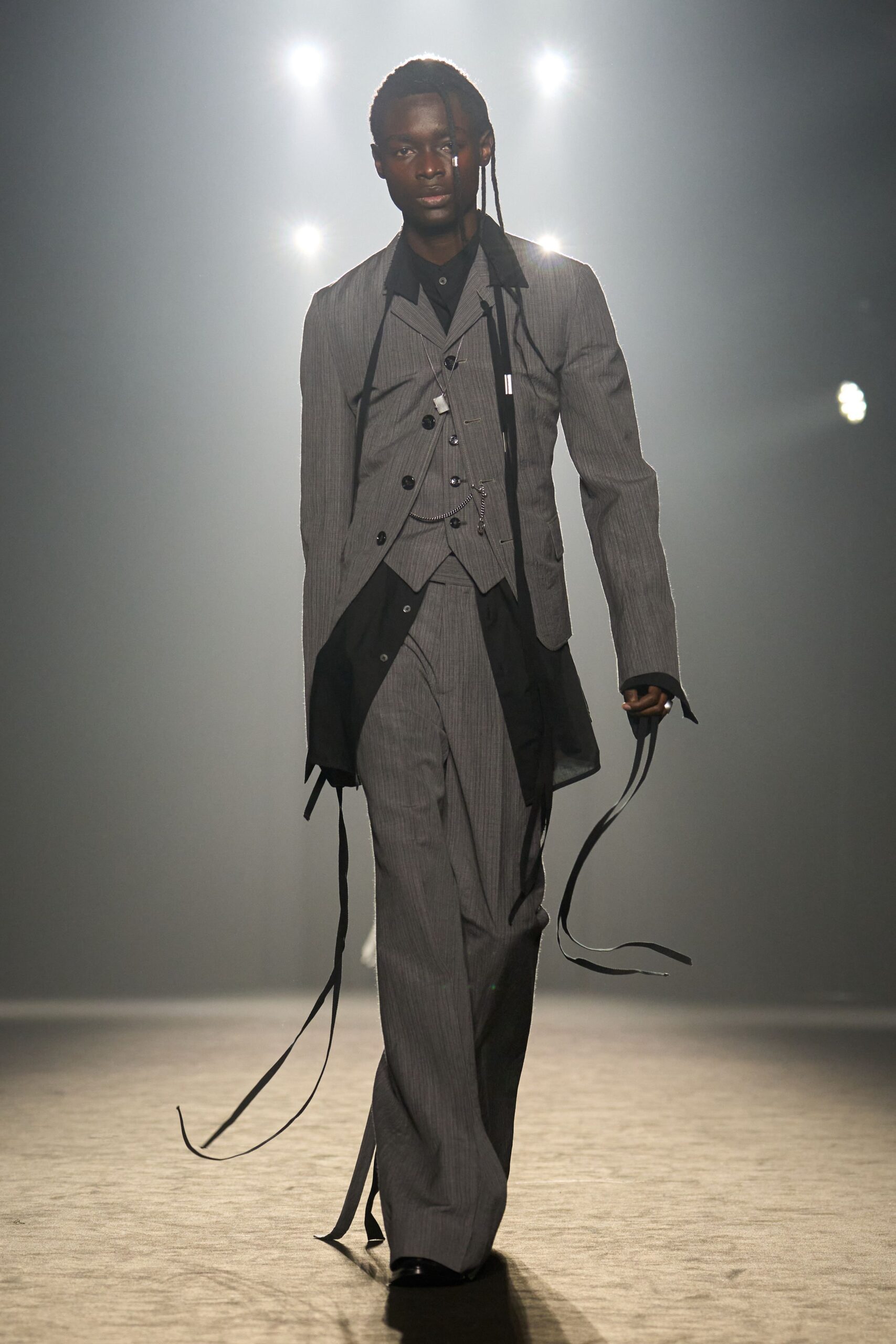 gray tailored suit with shoes