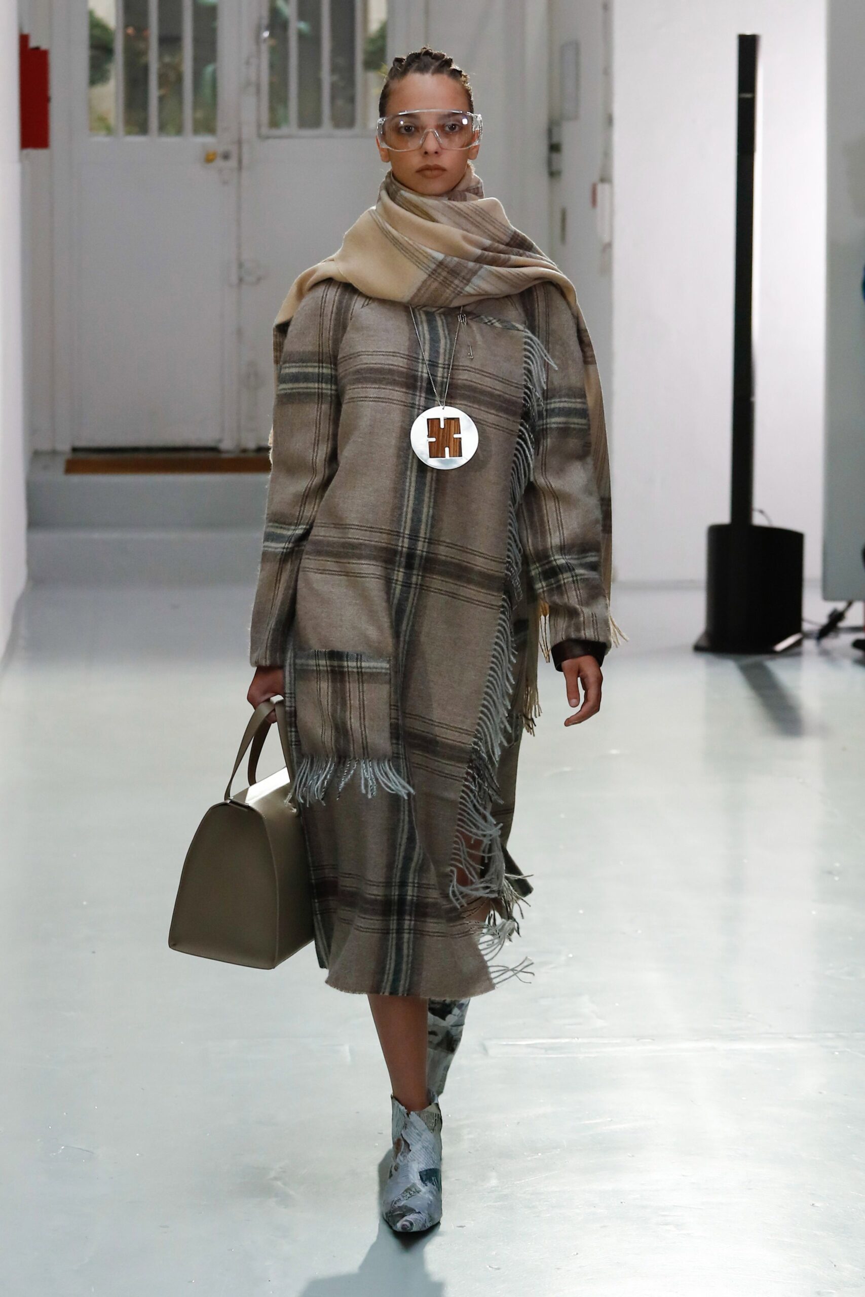 Anne Sofie Madsen F/W 17 Look 115