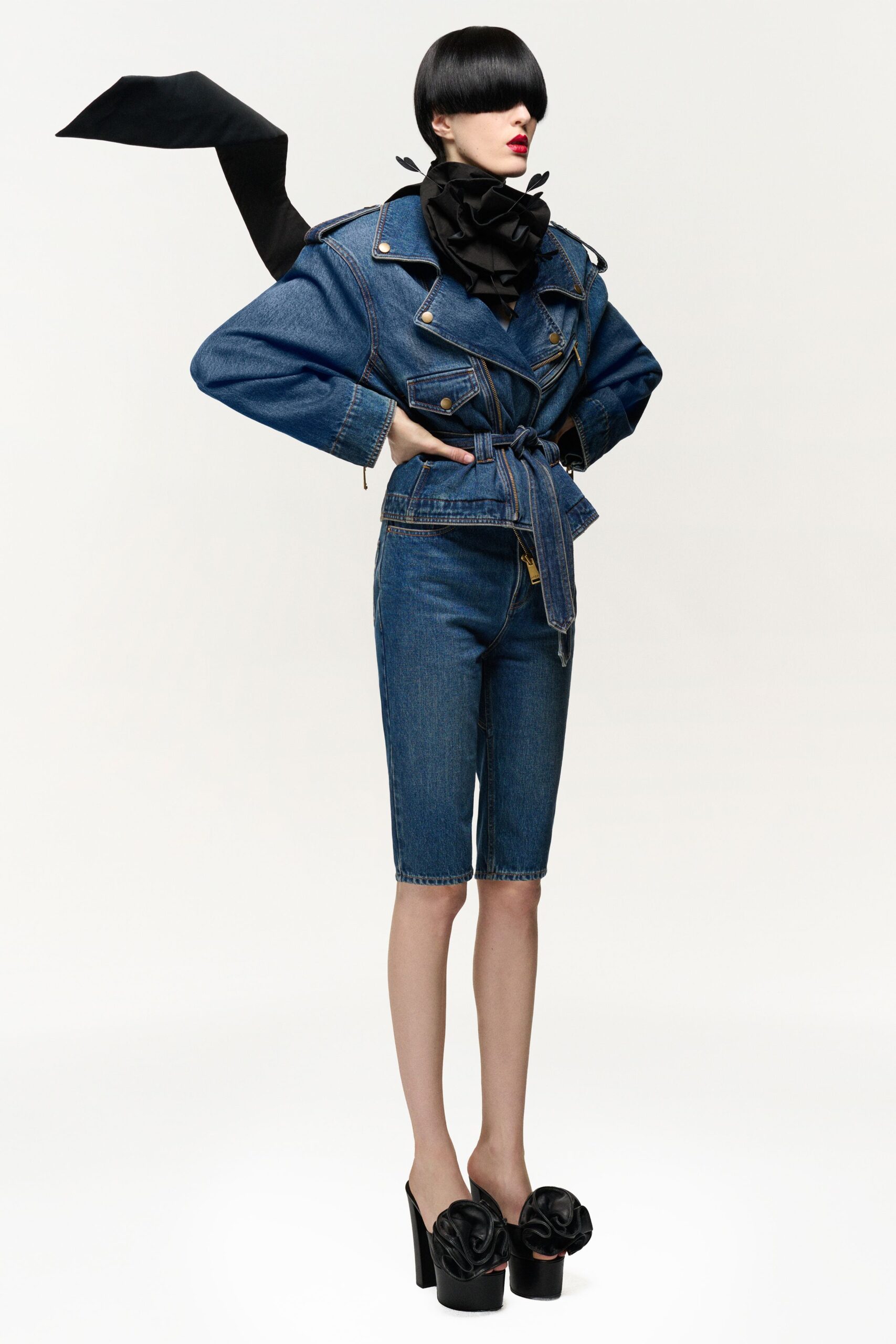Area F/W 24 Look 113