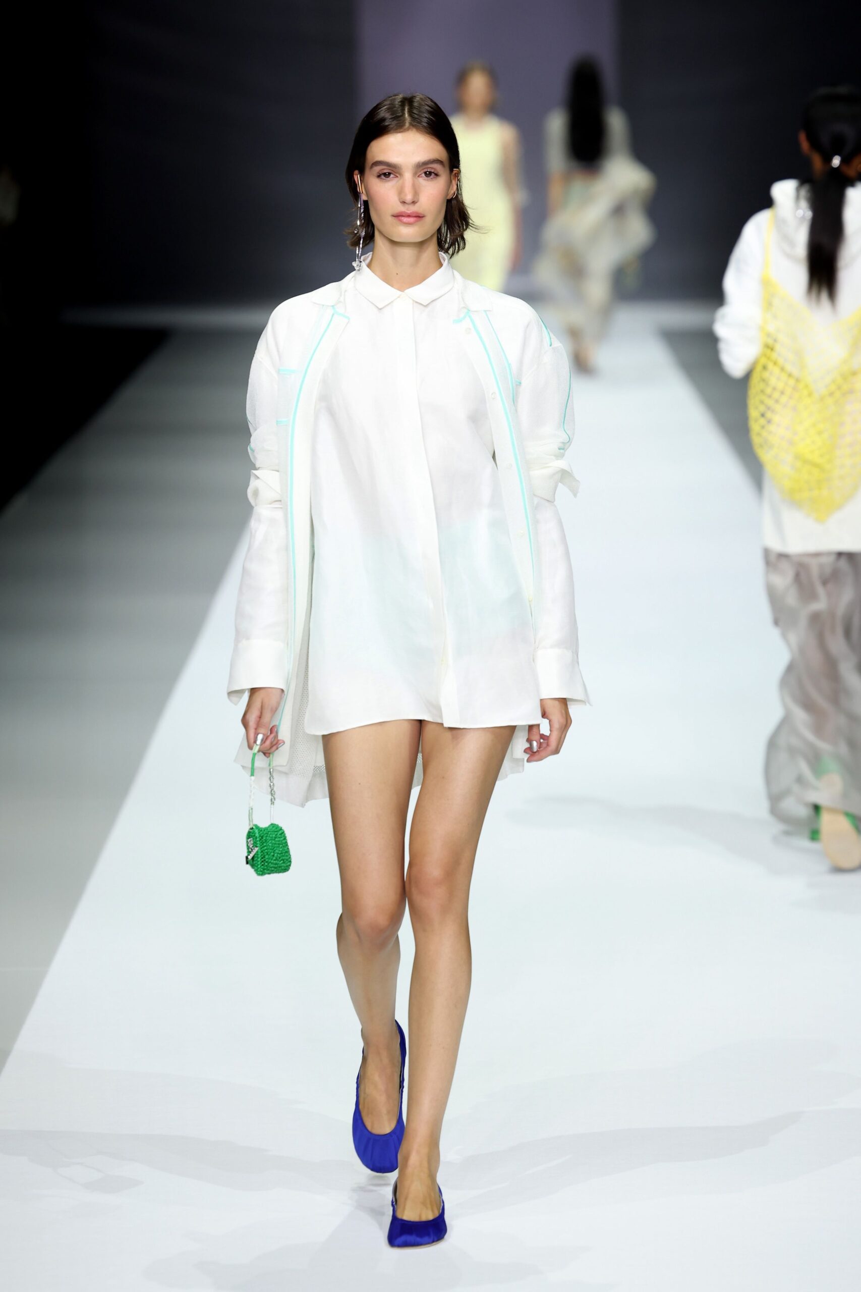 white cotton long-sleeve collared relaxed short shirt-dress