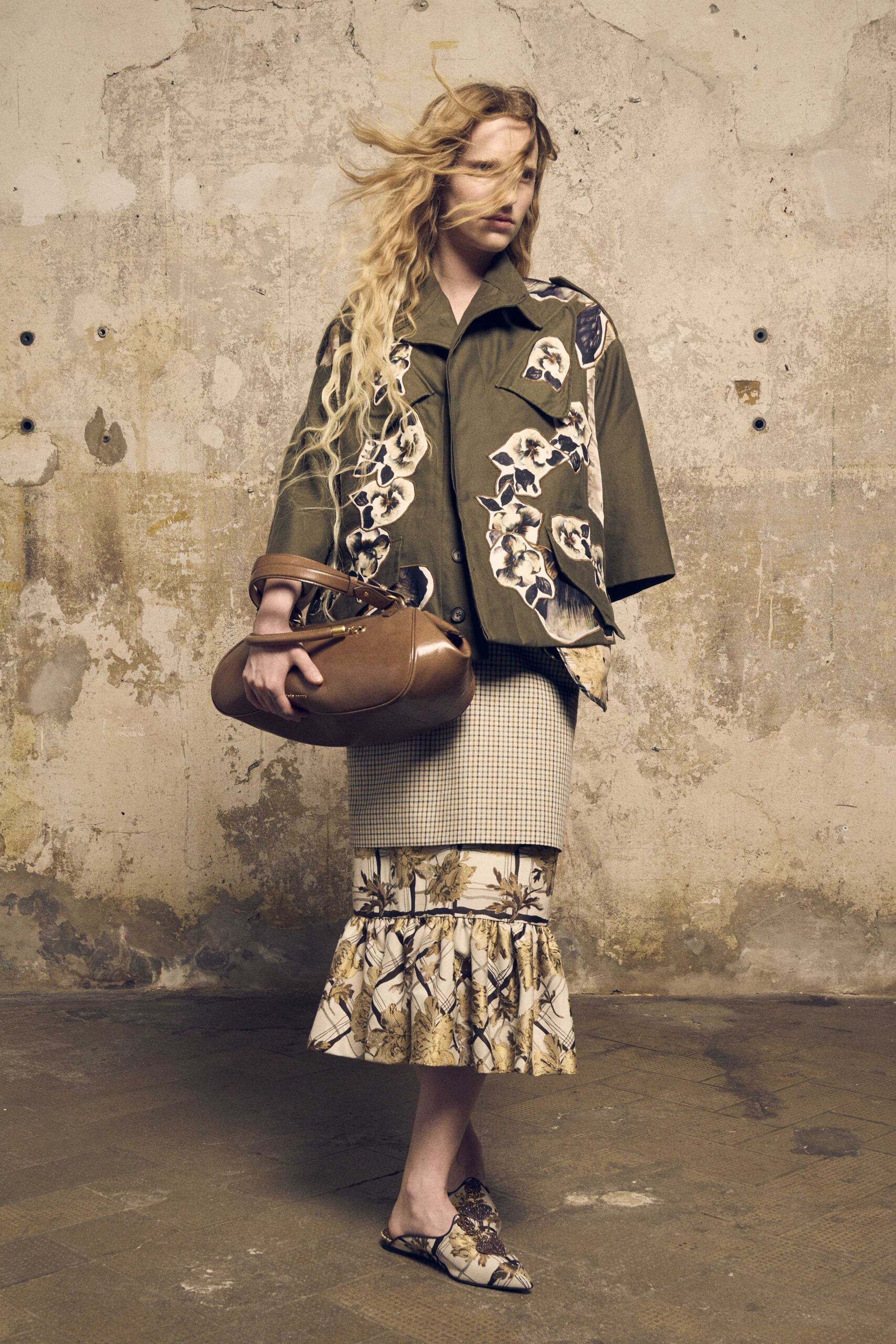 green cotton long-sleeve collared oversized printed pockets jacket