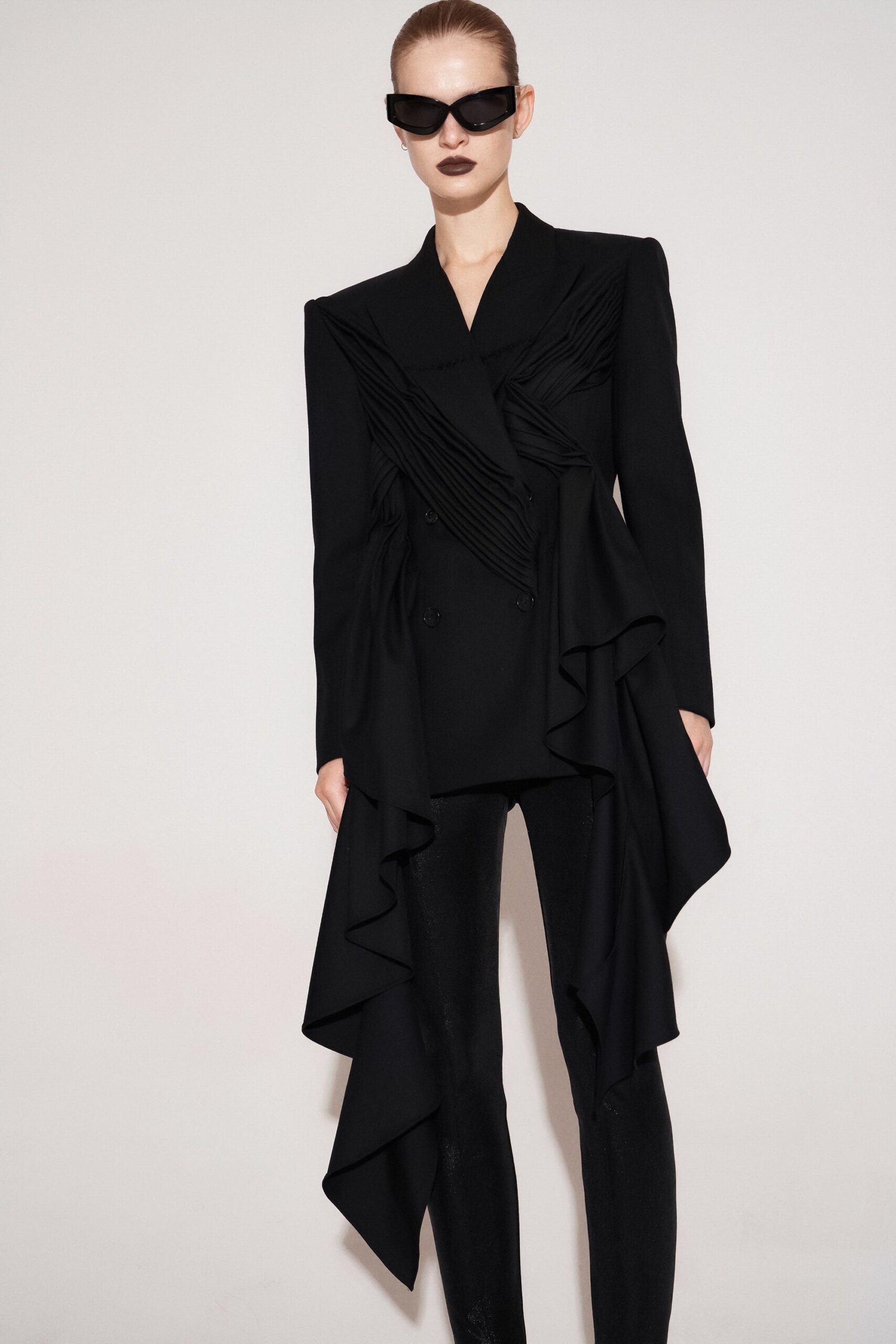 black cotton long-sleeve collared fitted pleated draped blazer