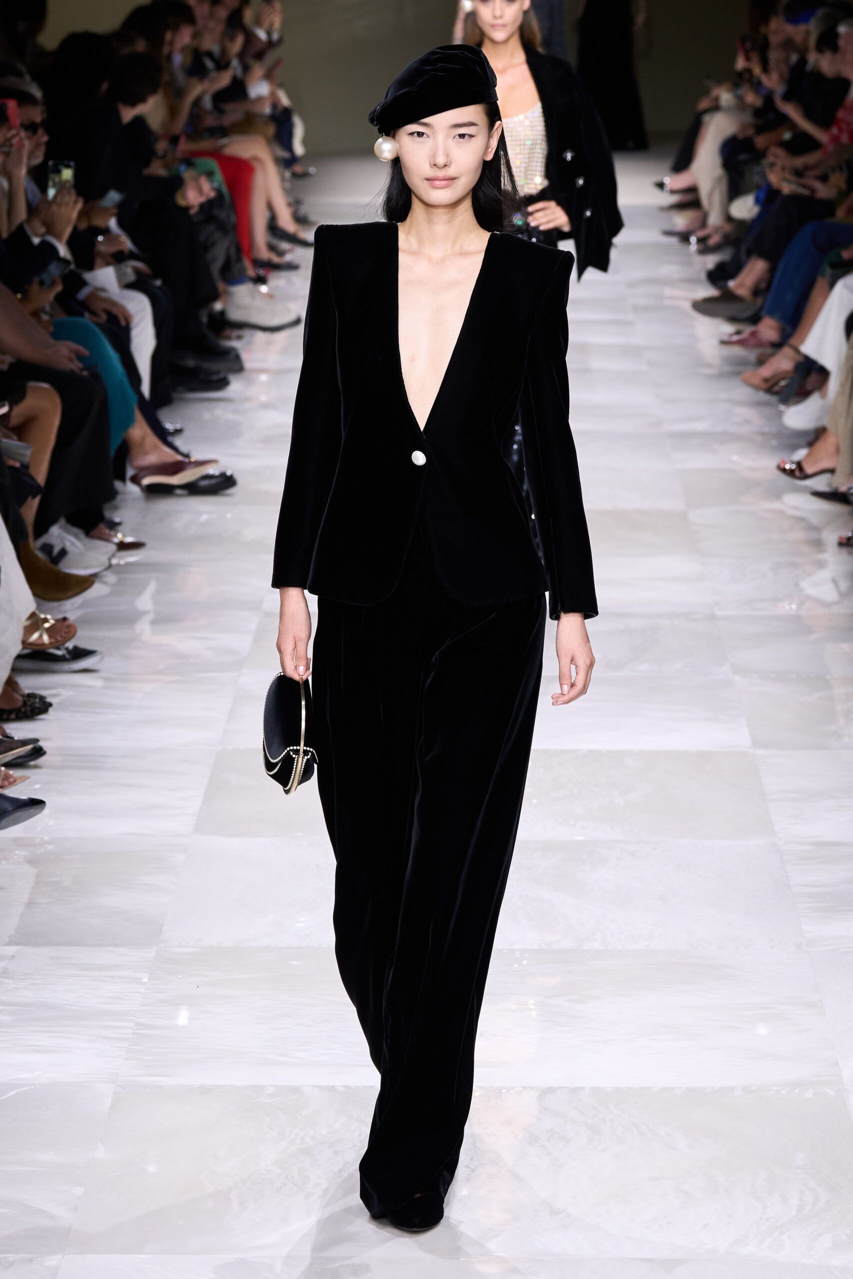 Armani Privé F/W 24 Couture Look 106