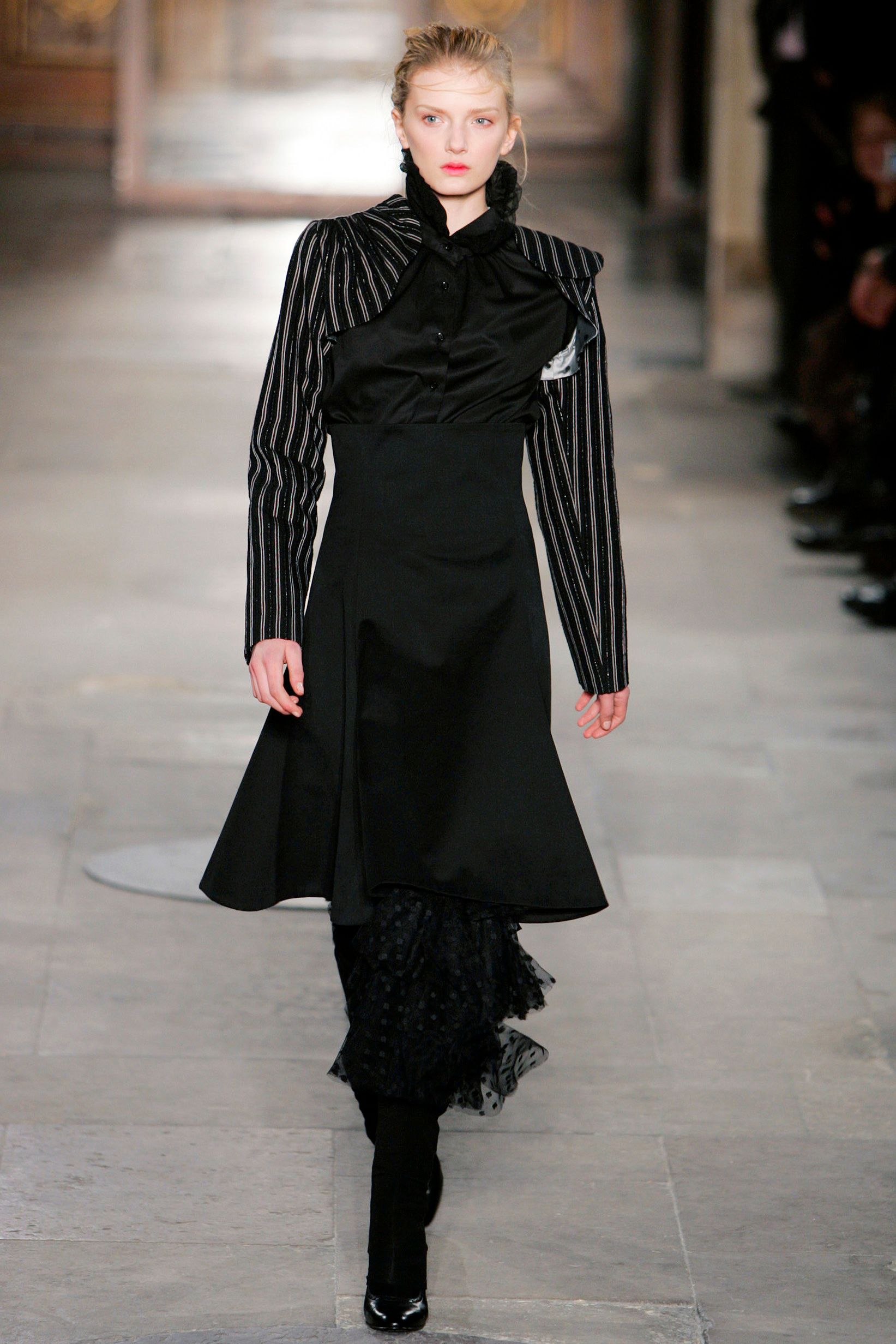 Anne Valérie Hash S/S 05 Couture Look 10