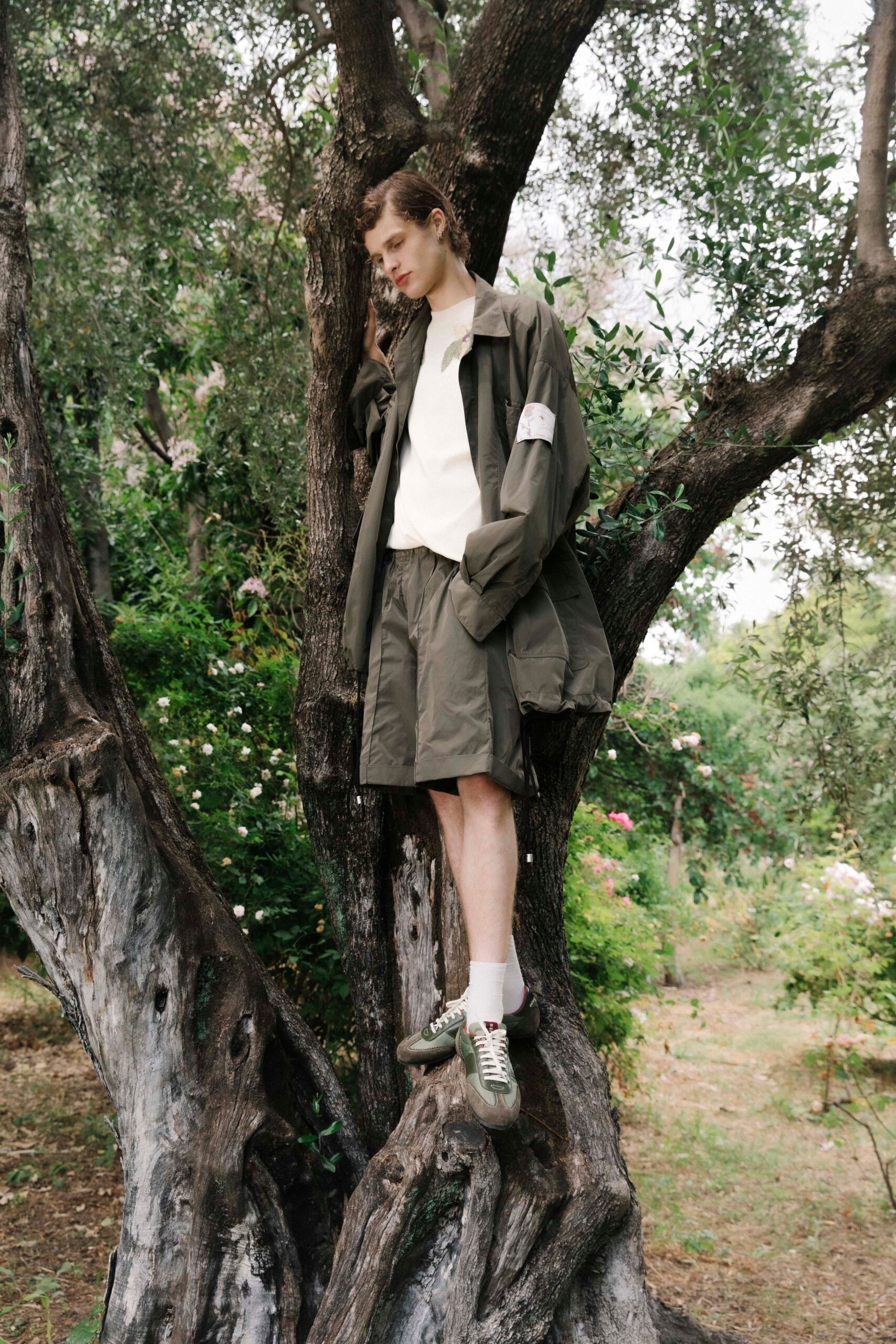green relaxed jacket with shorts
