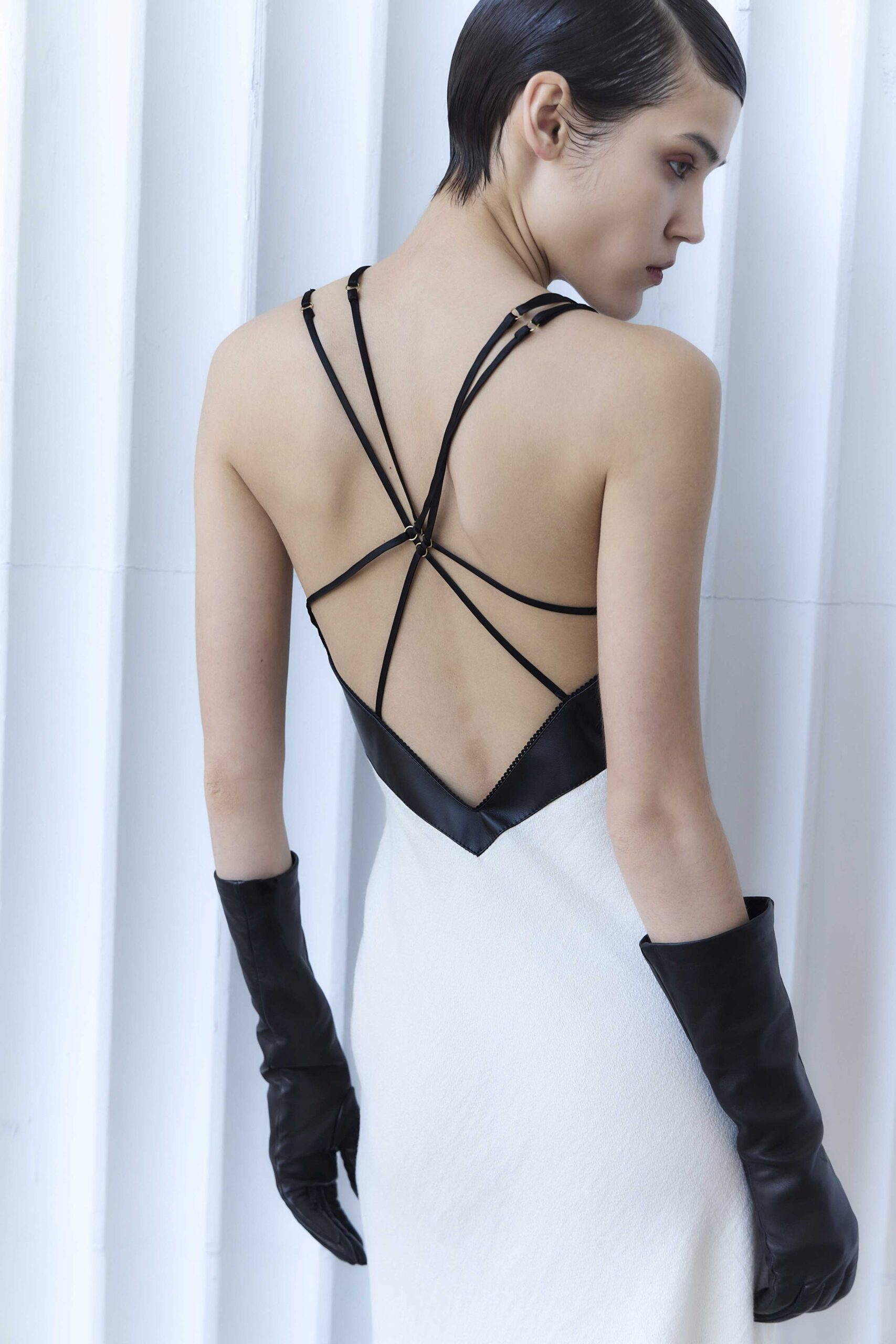 Anna October F/W 25 Look 167