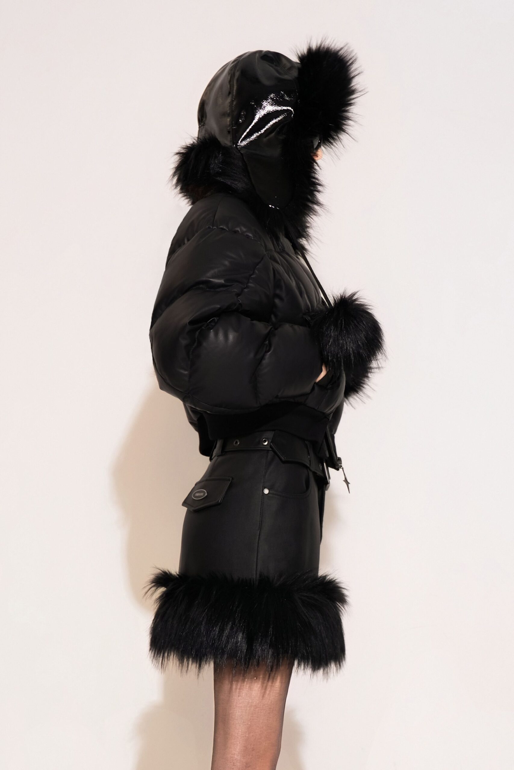 black silk long-sleeve hooded fitted padded zippered jacket