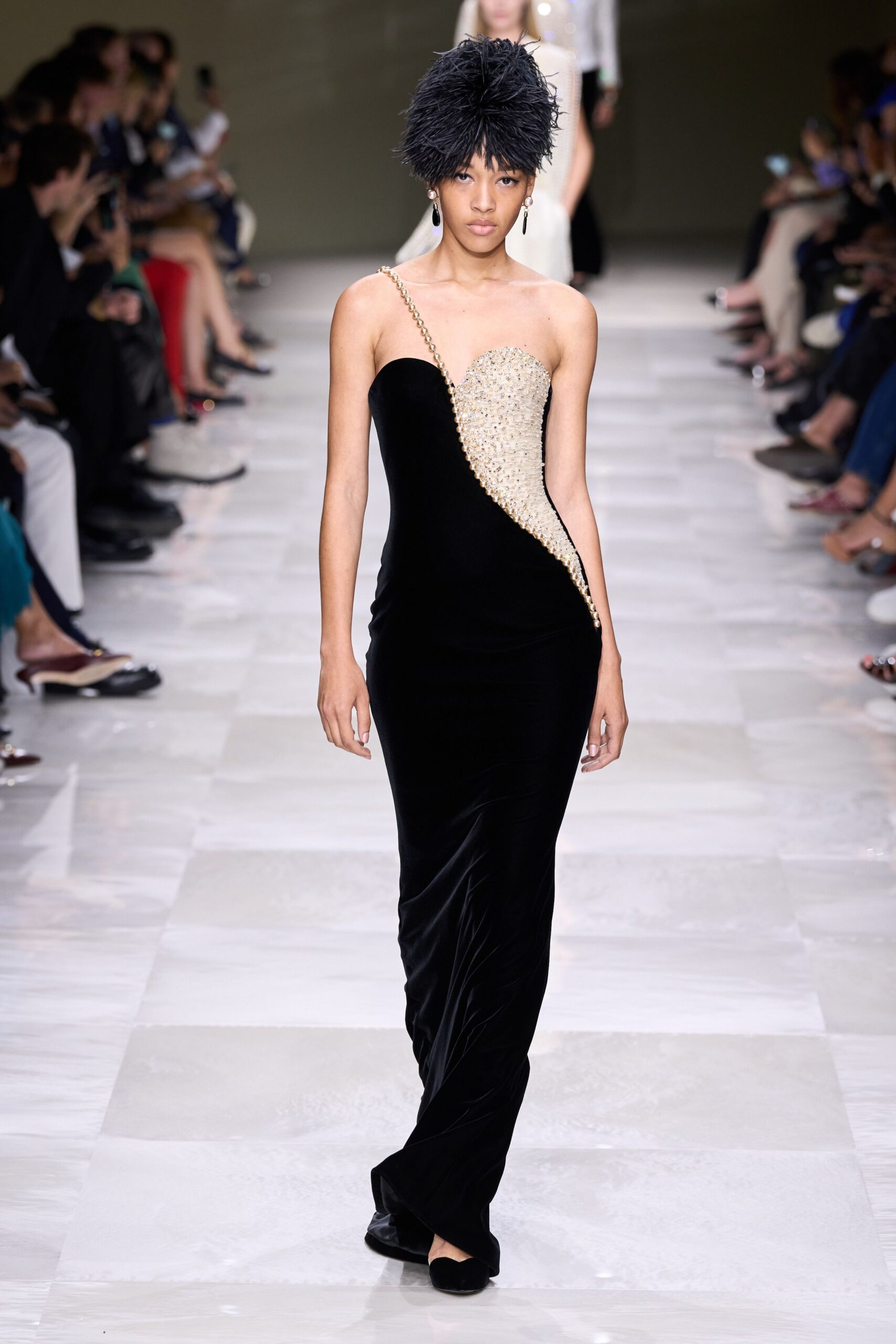Armani Privé F/W 24 Couture Look 191
