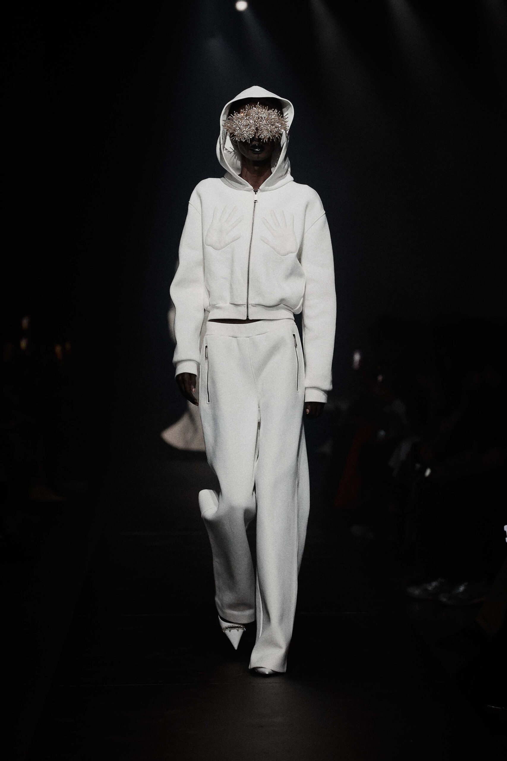 Area F/W 24 Look 332