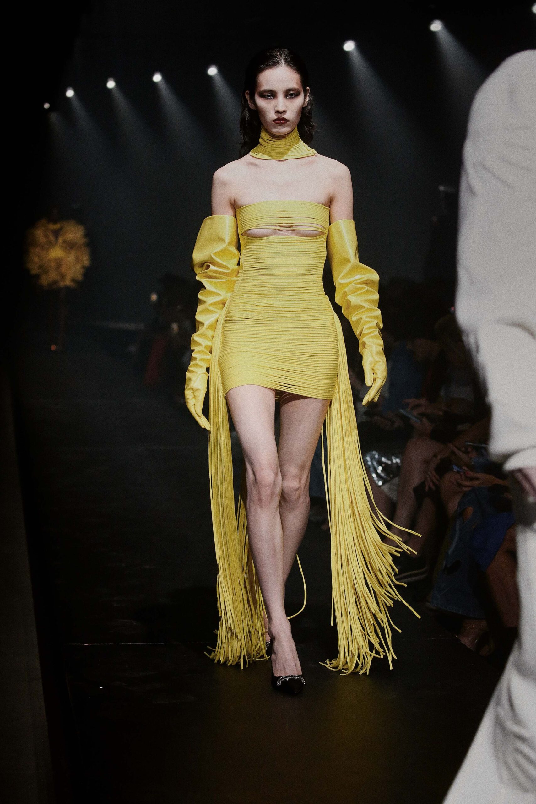 Area F/W 24 Couture Look 401