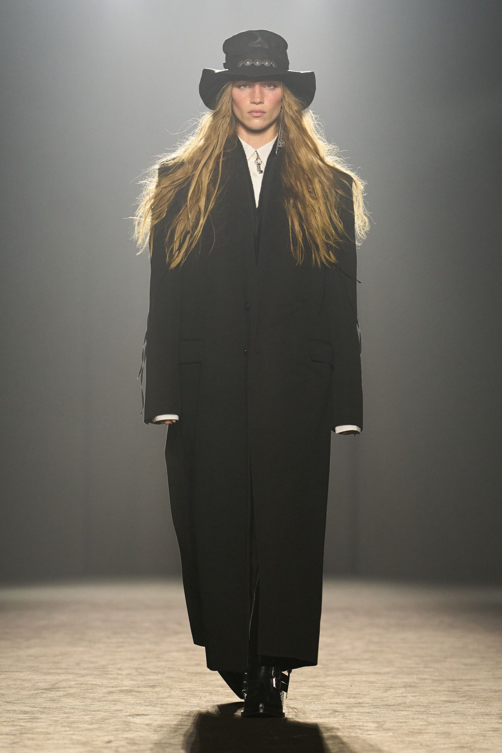 Ann Demeulemeester F/W 25 Look 334