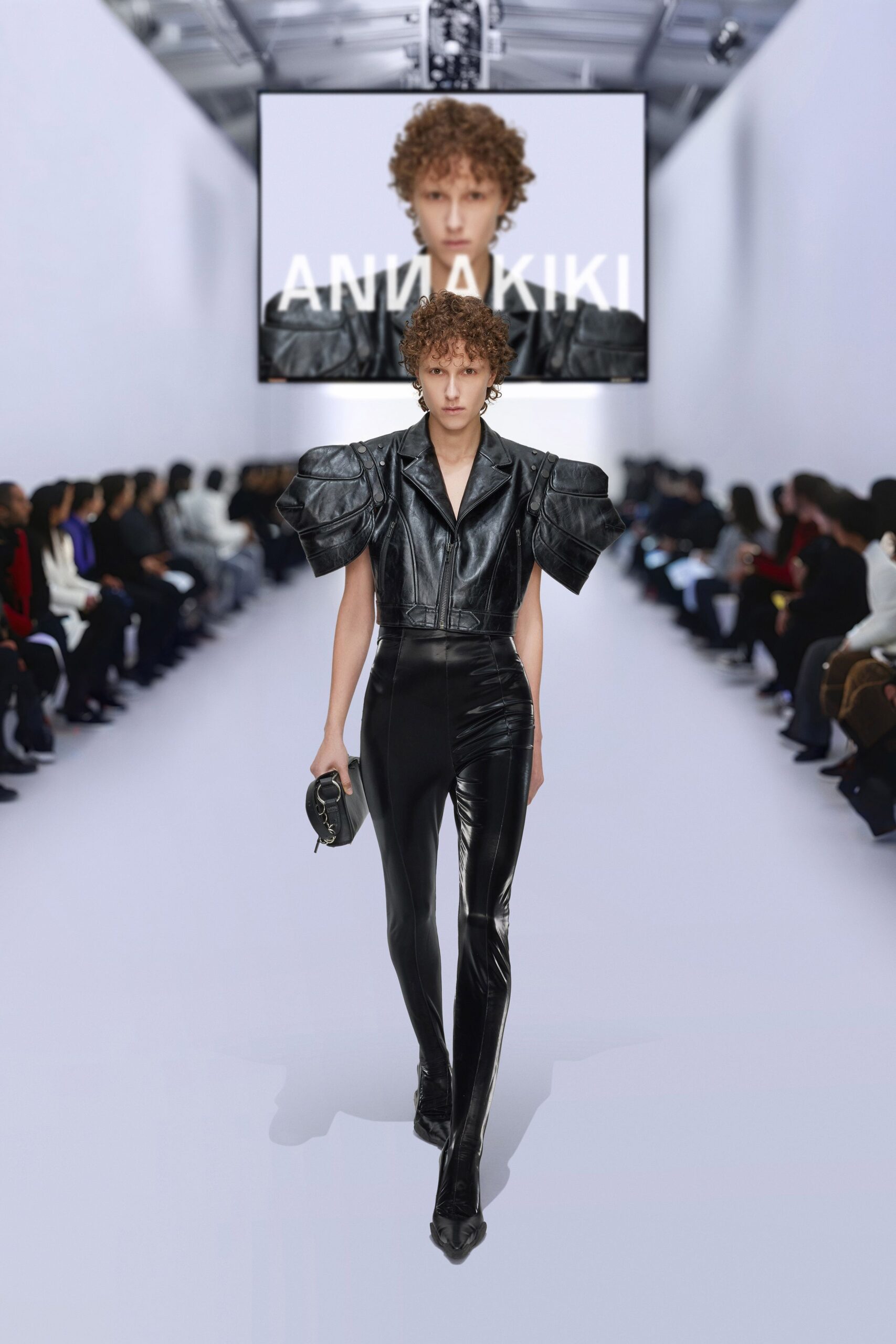 Annakiki F/W 24 Look 386