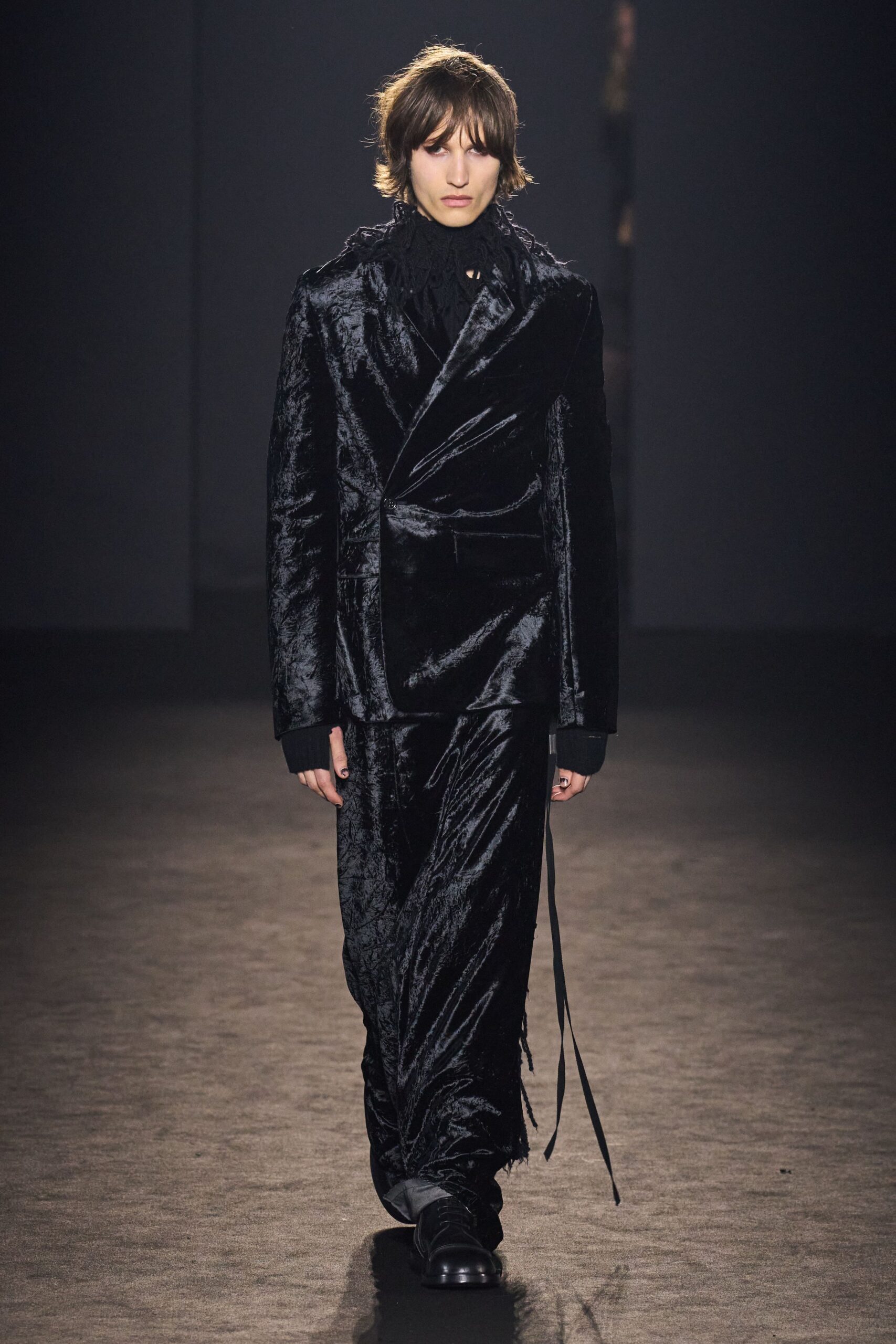 Ann Demeulemeester F/W 24 Look 392