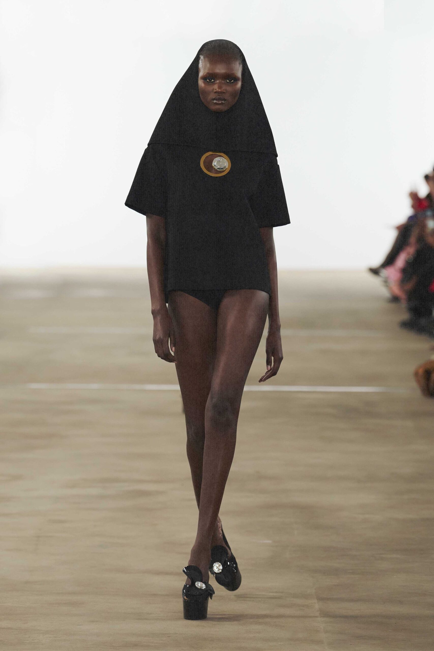 Area S/S 24 Look 445