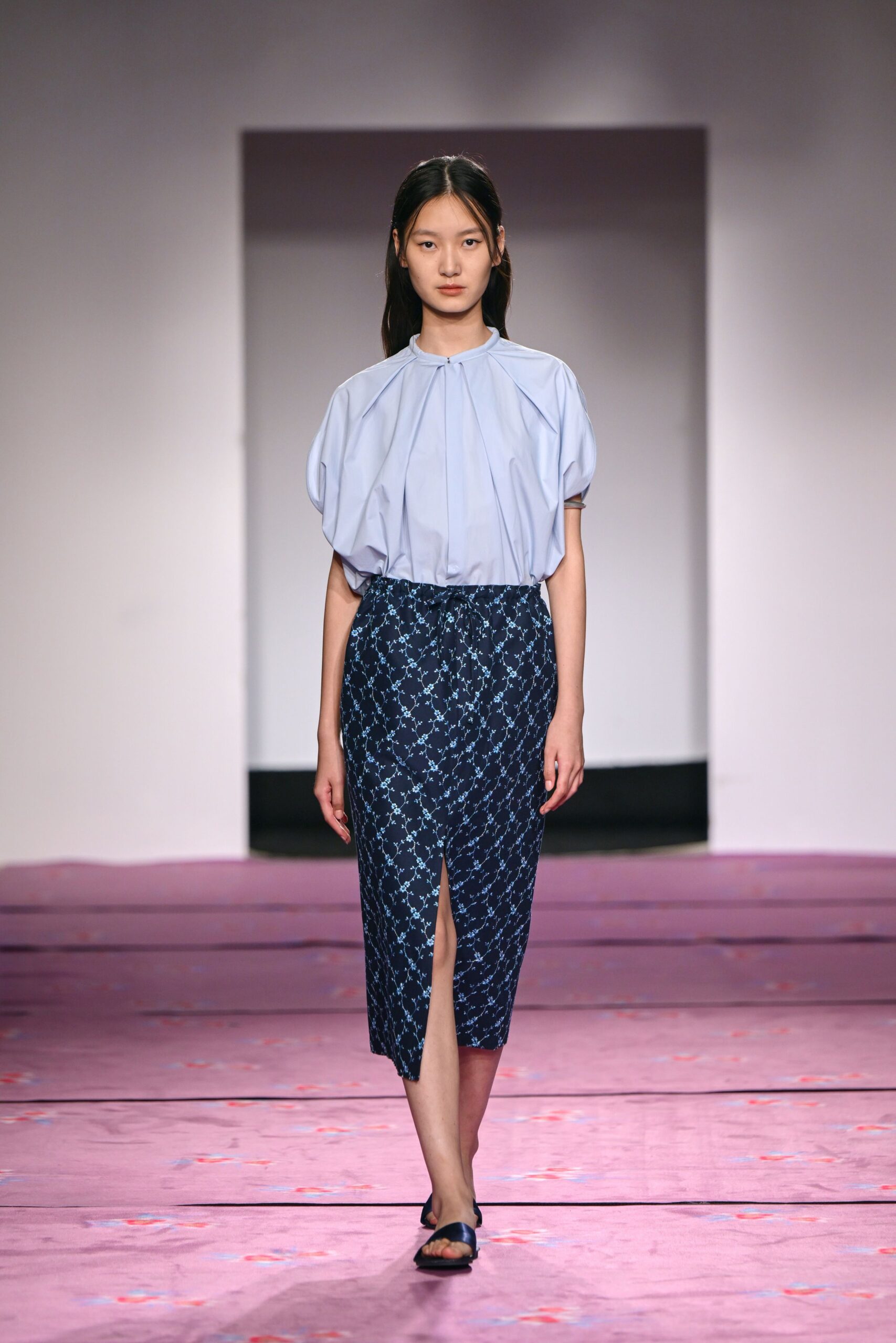 blue cotton slit fitted pencil skirt