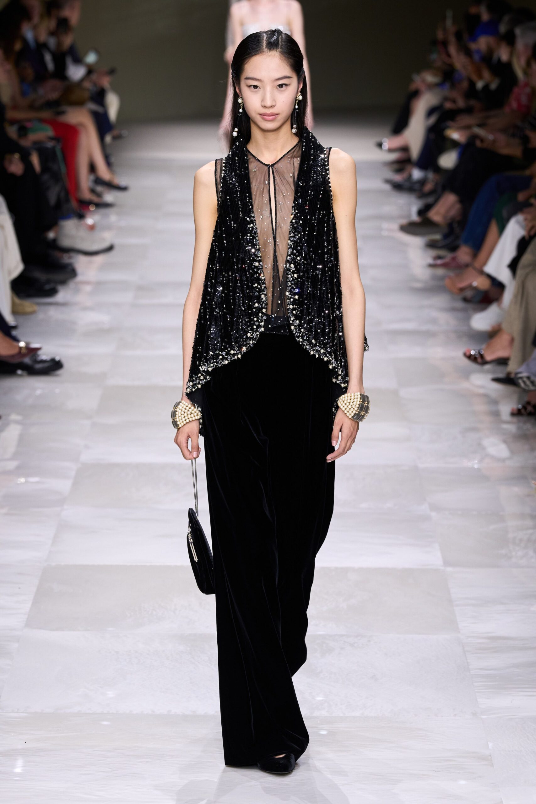 Armani Privé F/W 24 Couture Look 343