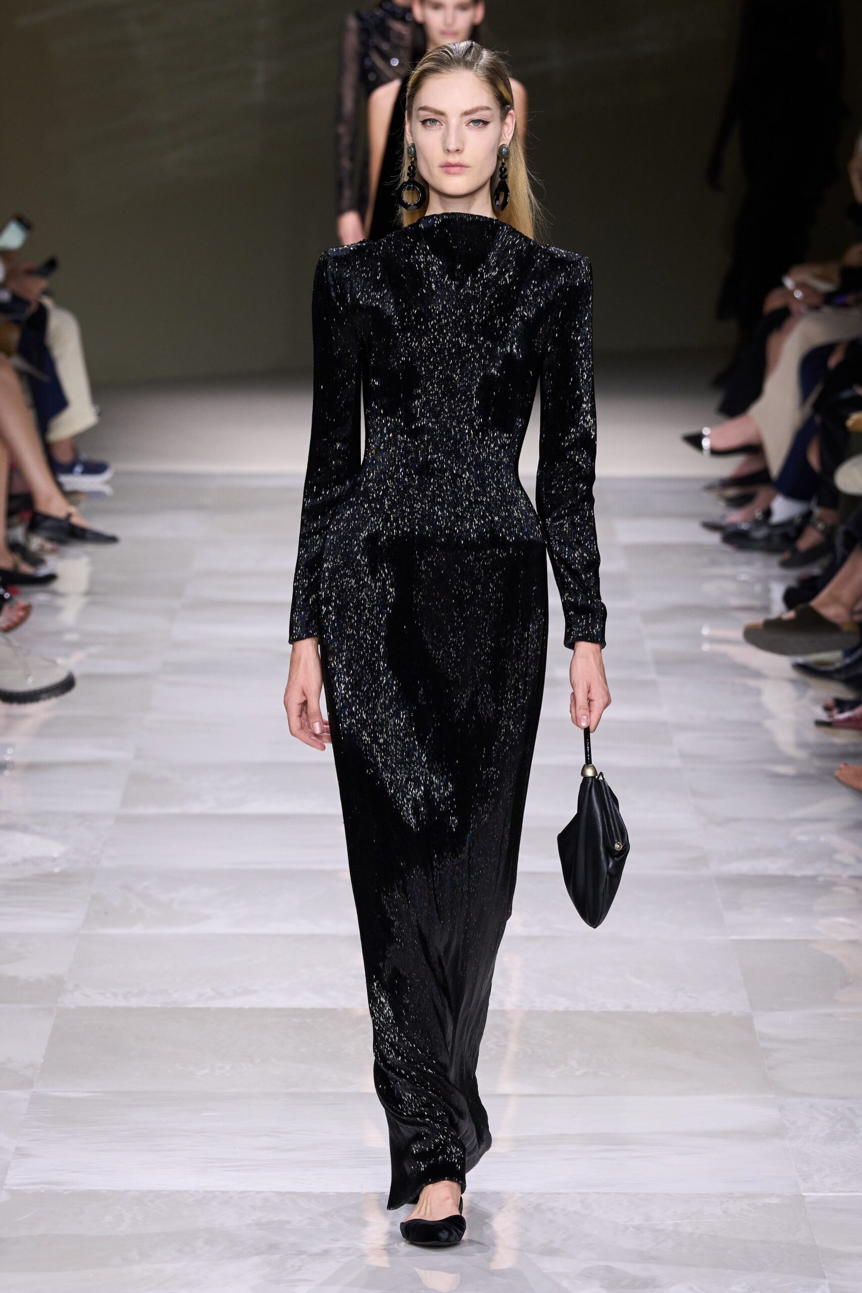 Armani Privé F/W 24 Couture Look 370