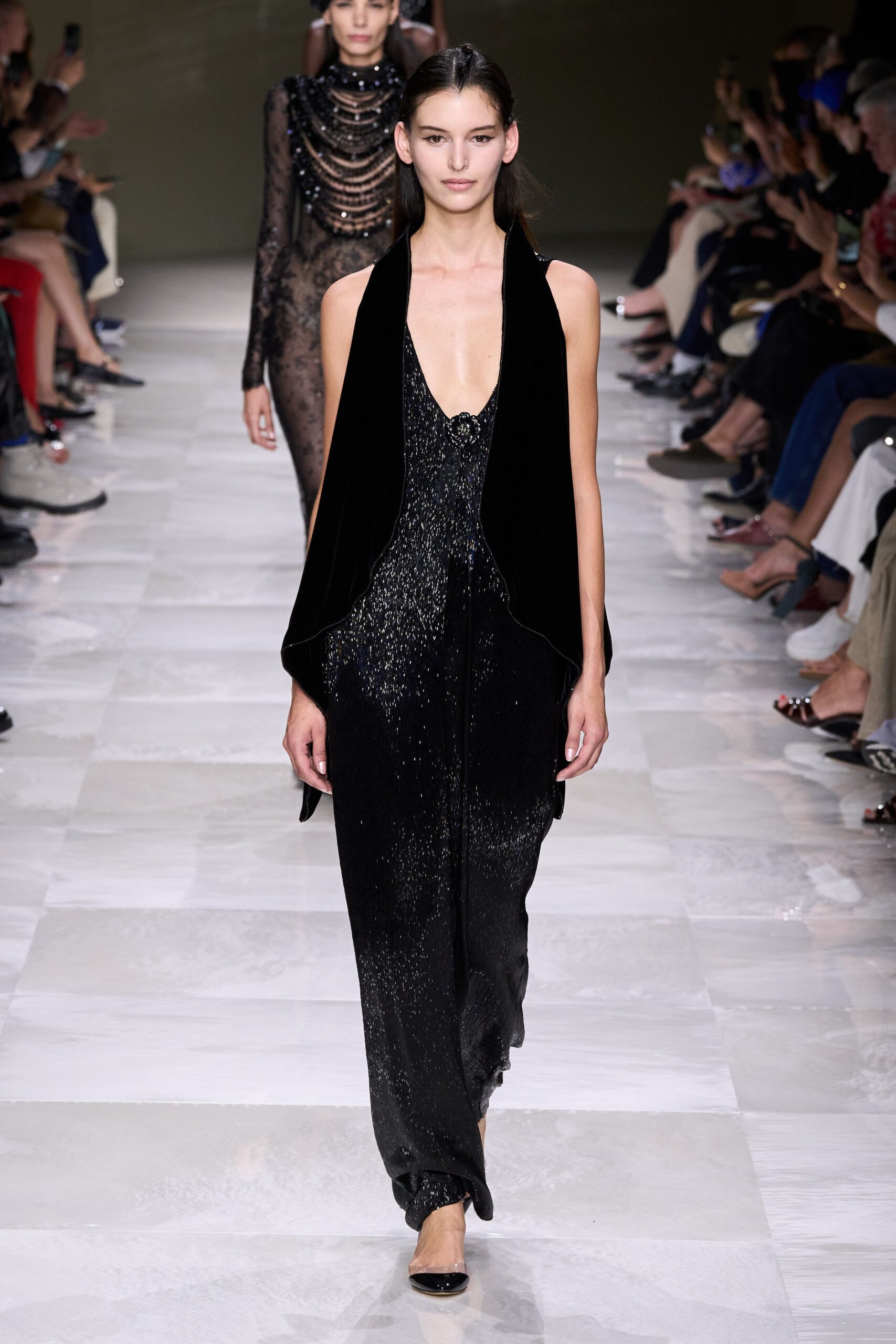 Armani Privé F/W 24 Couture Look 382