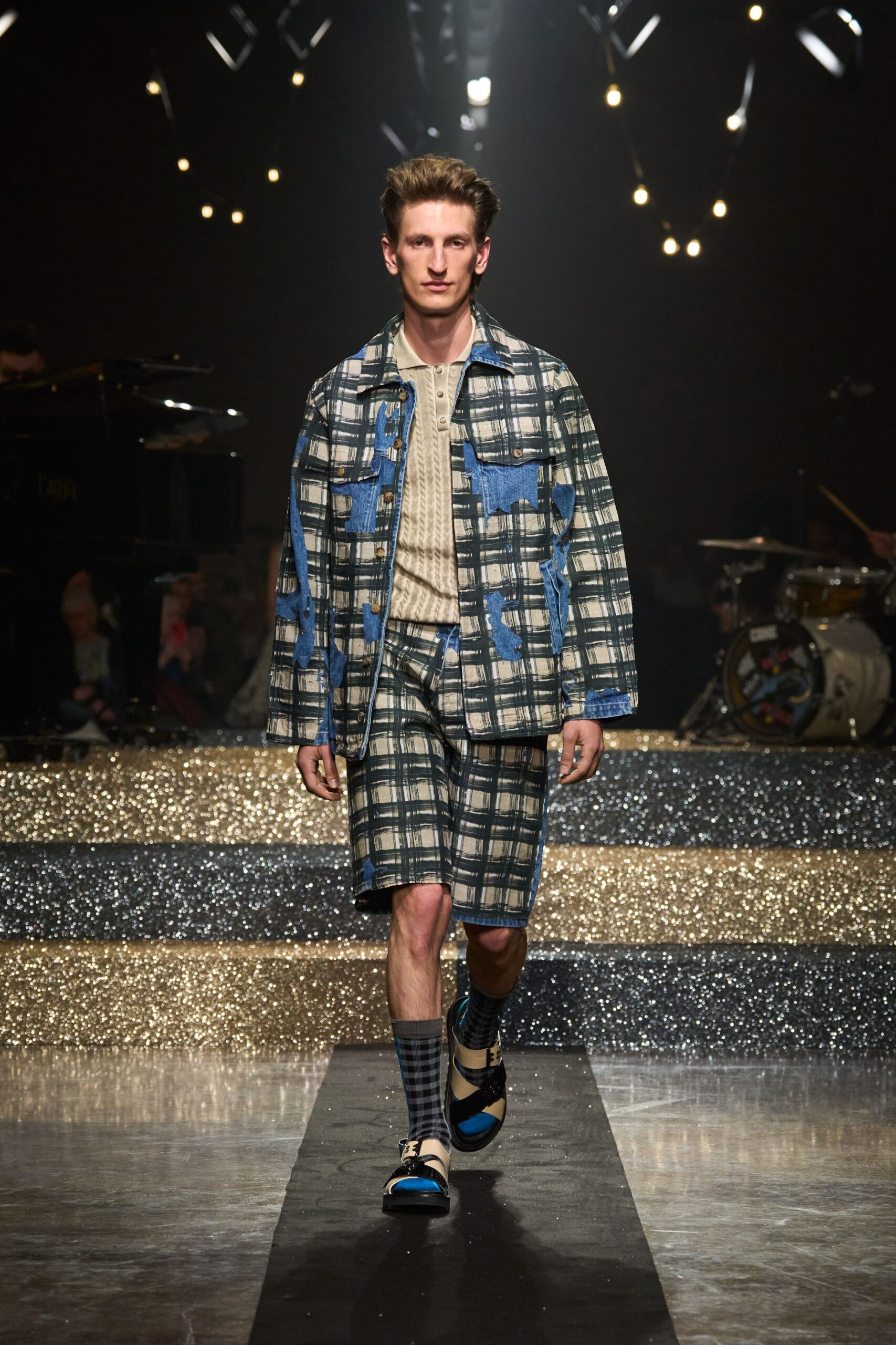 relaxed denim jacket with checked shorts