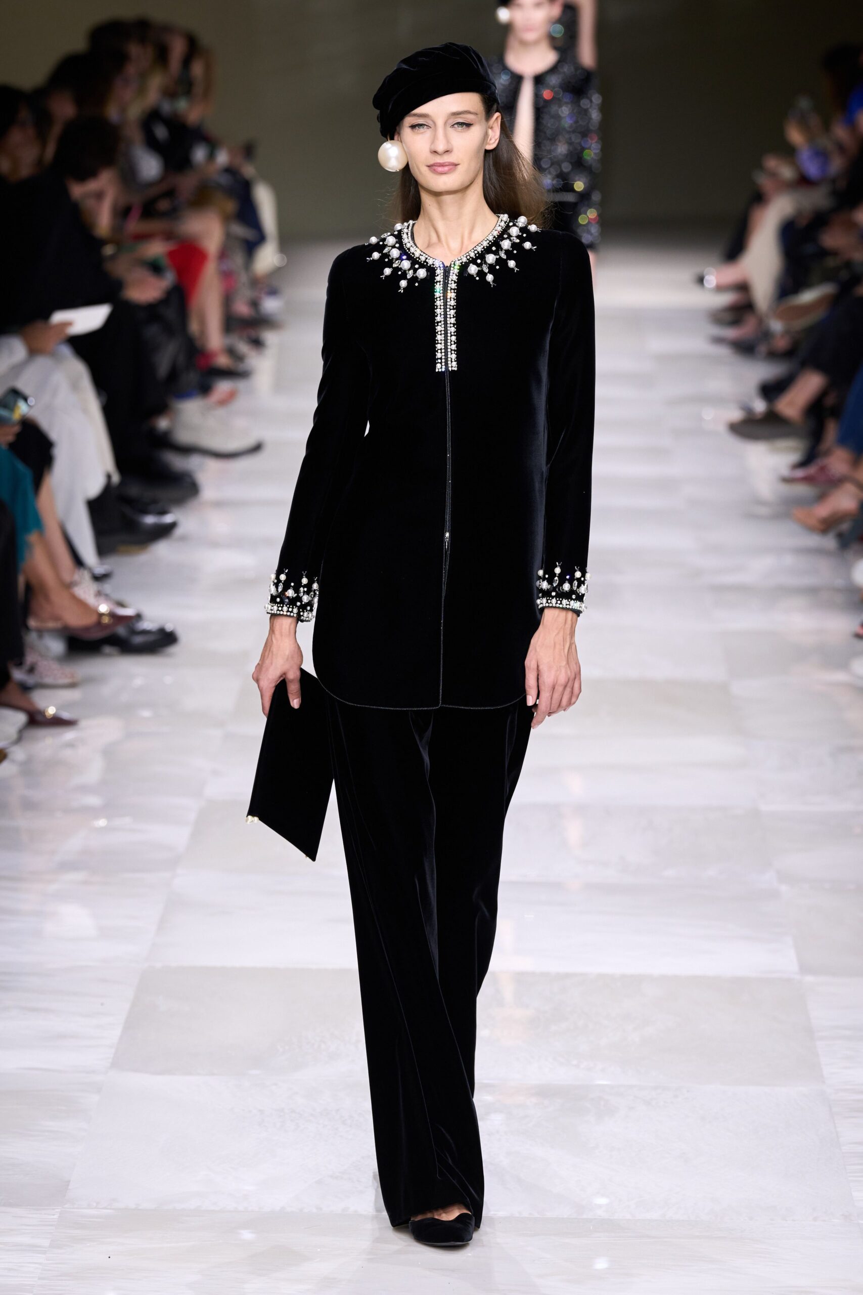 Armani Privé F/W 24 Couture Look 520